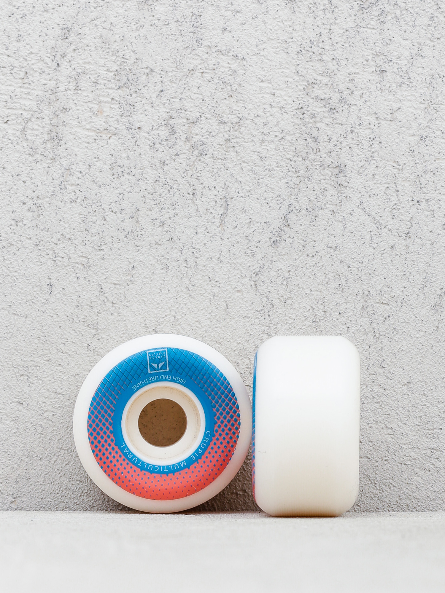 Crupie Aoki Classic Carlos Ribero Wheels (white/blue red)