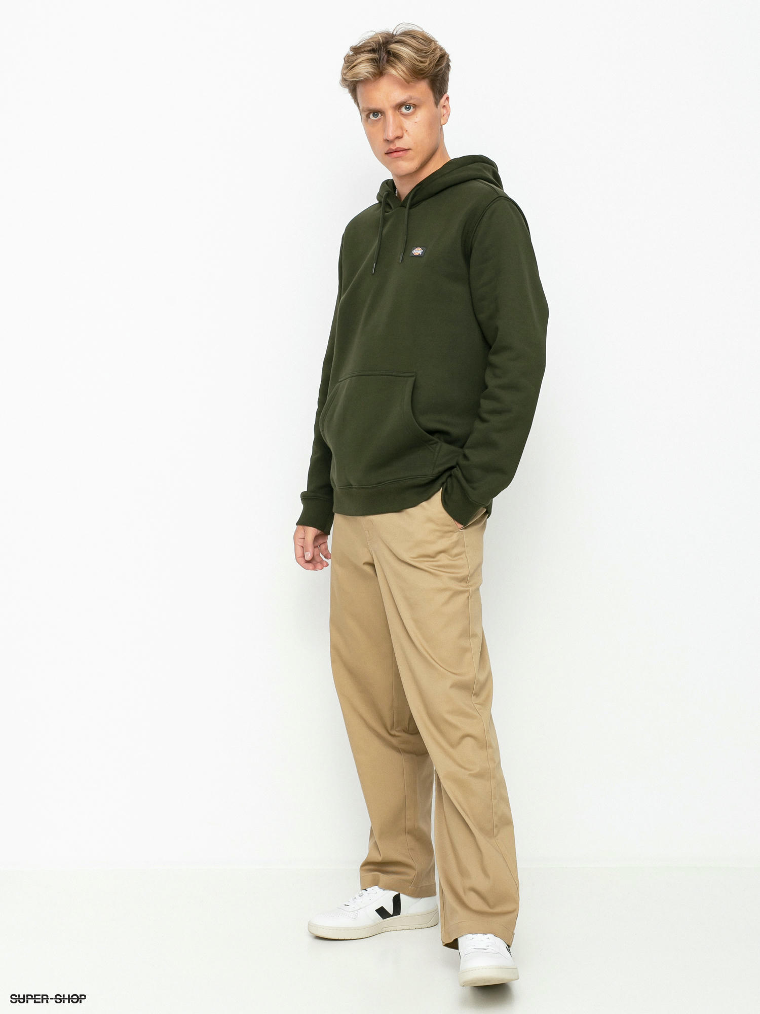 olive green dickies outfit