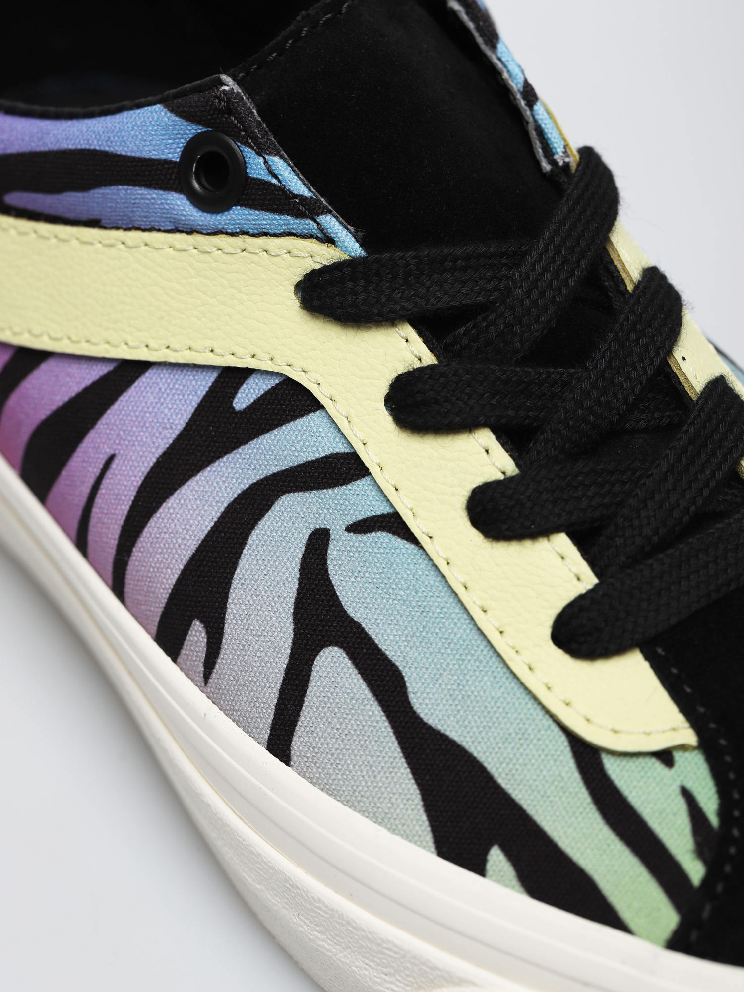 Vans Bold Ni Shoes (outsiders/sunset/black)