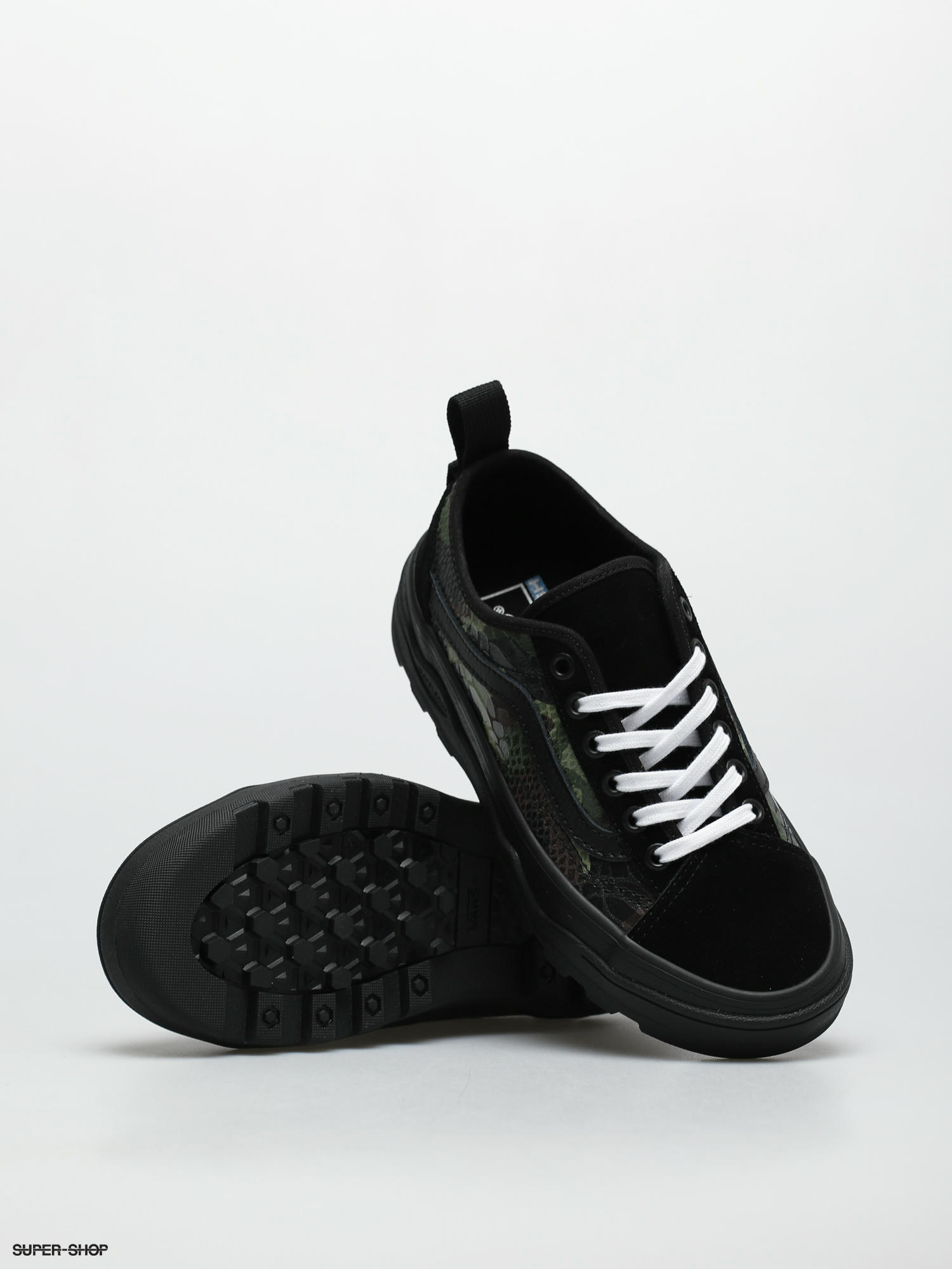 vans sentry old skool sneakers