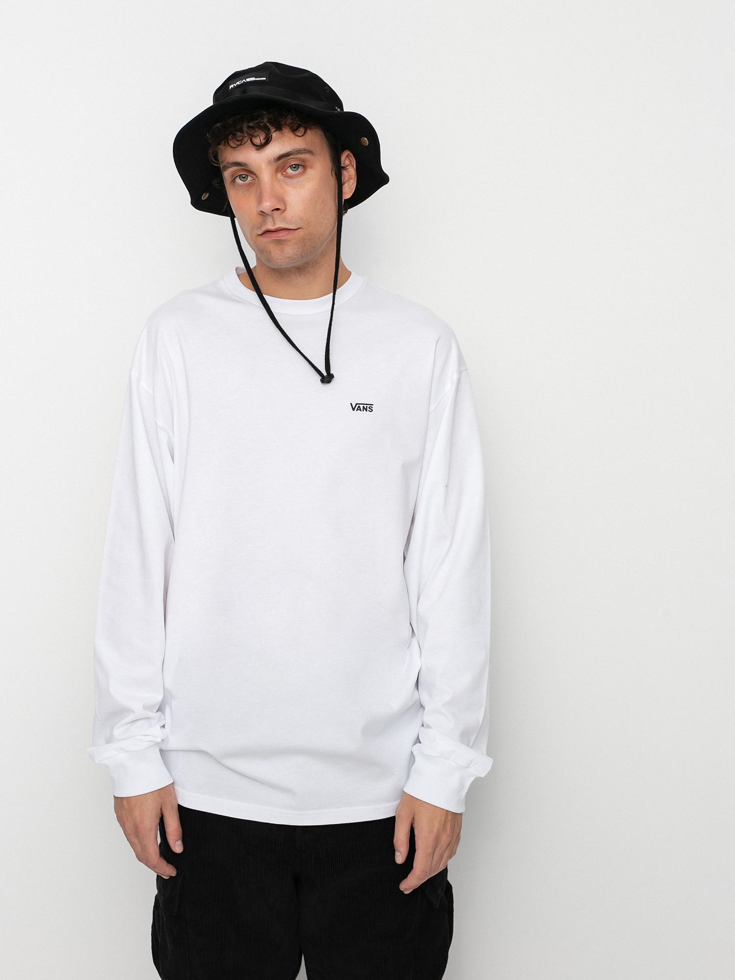 Vans Left Chest Hit Longsleeve (white/black)