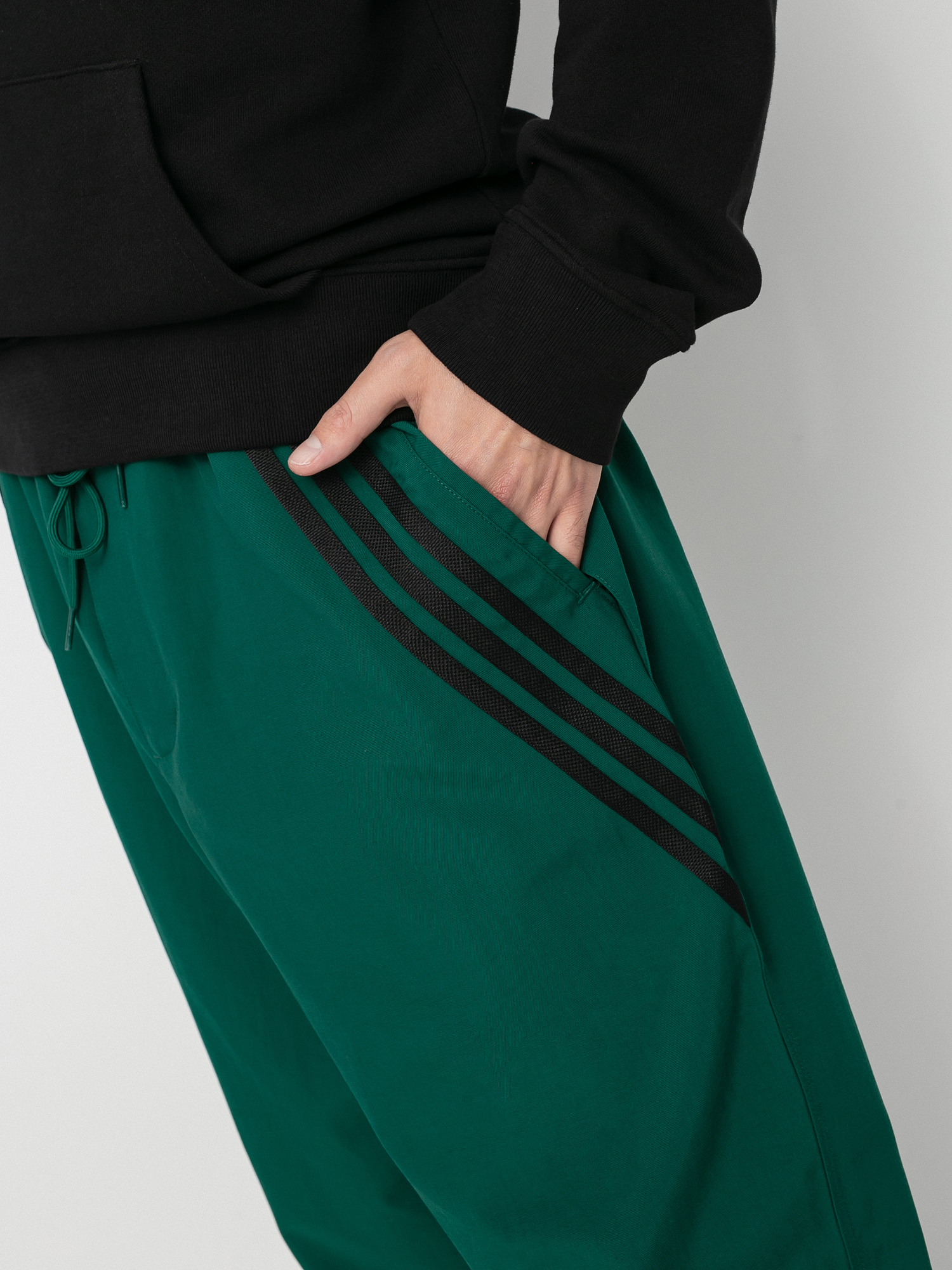 adidas Workshop Hose (cgreen/black)