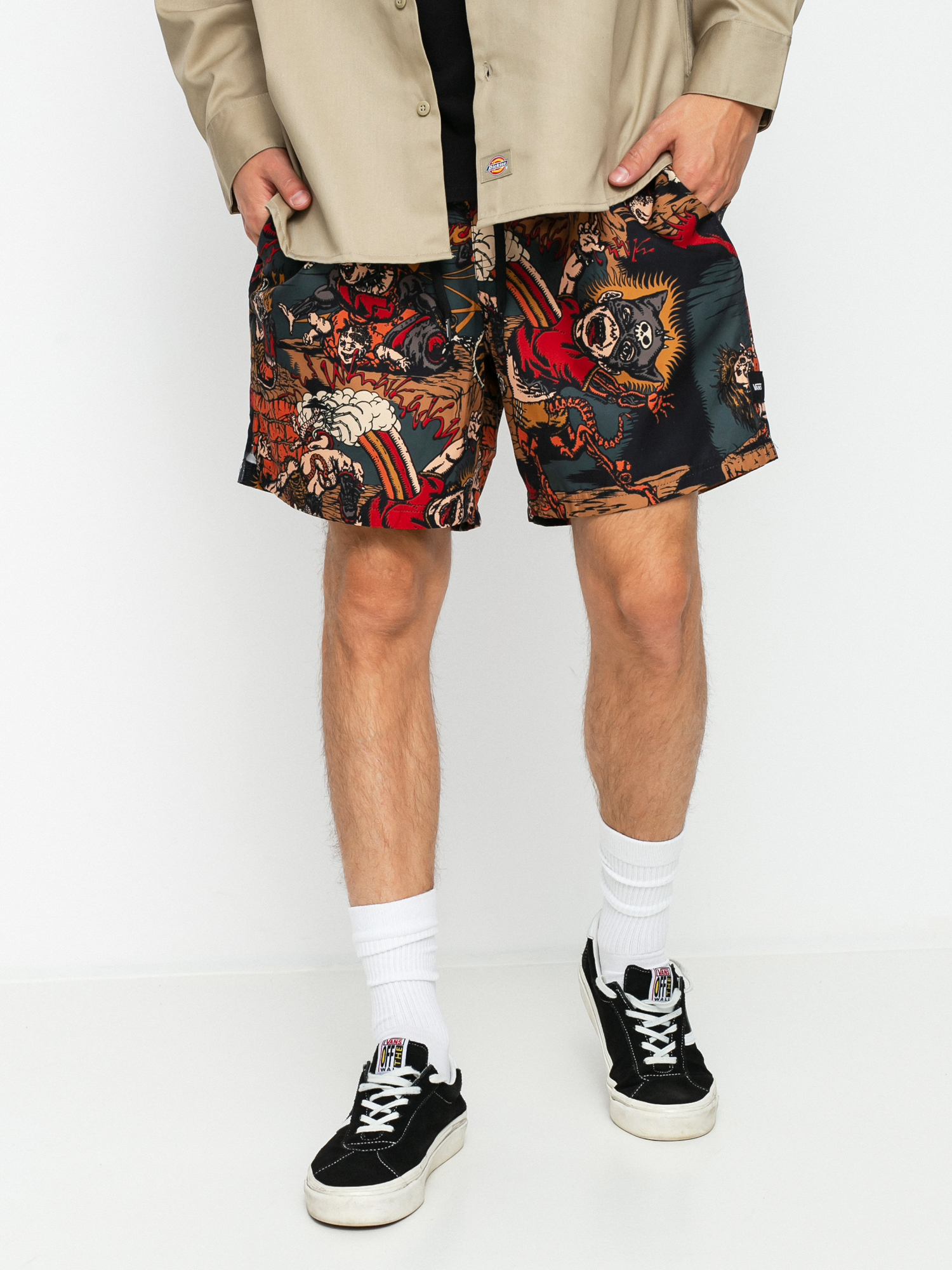 Vans Off The Wall Gallery Dwiky Ka Shorts (otw gallery/dwiky ka/blk)