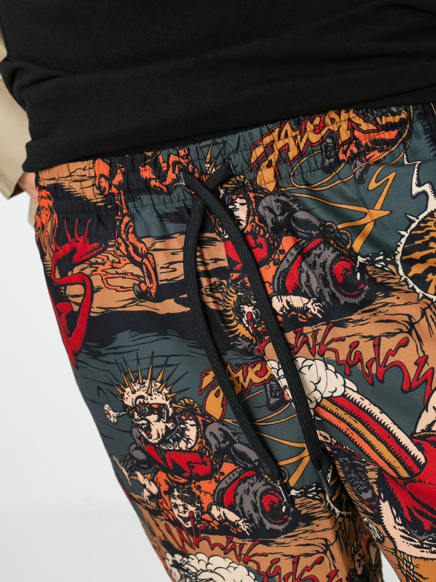 Vans Off The Wall Gallery Dwiky Ka Shorts (otw gallery/dwiky ka/blk)