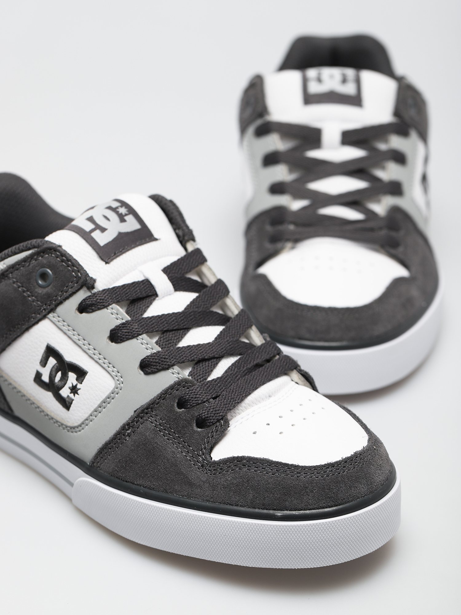 dc pure shoes white