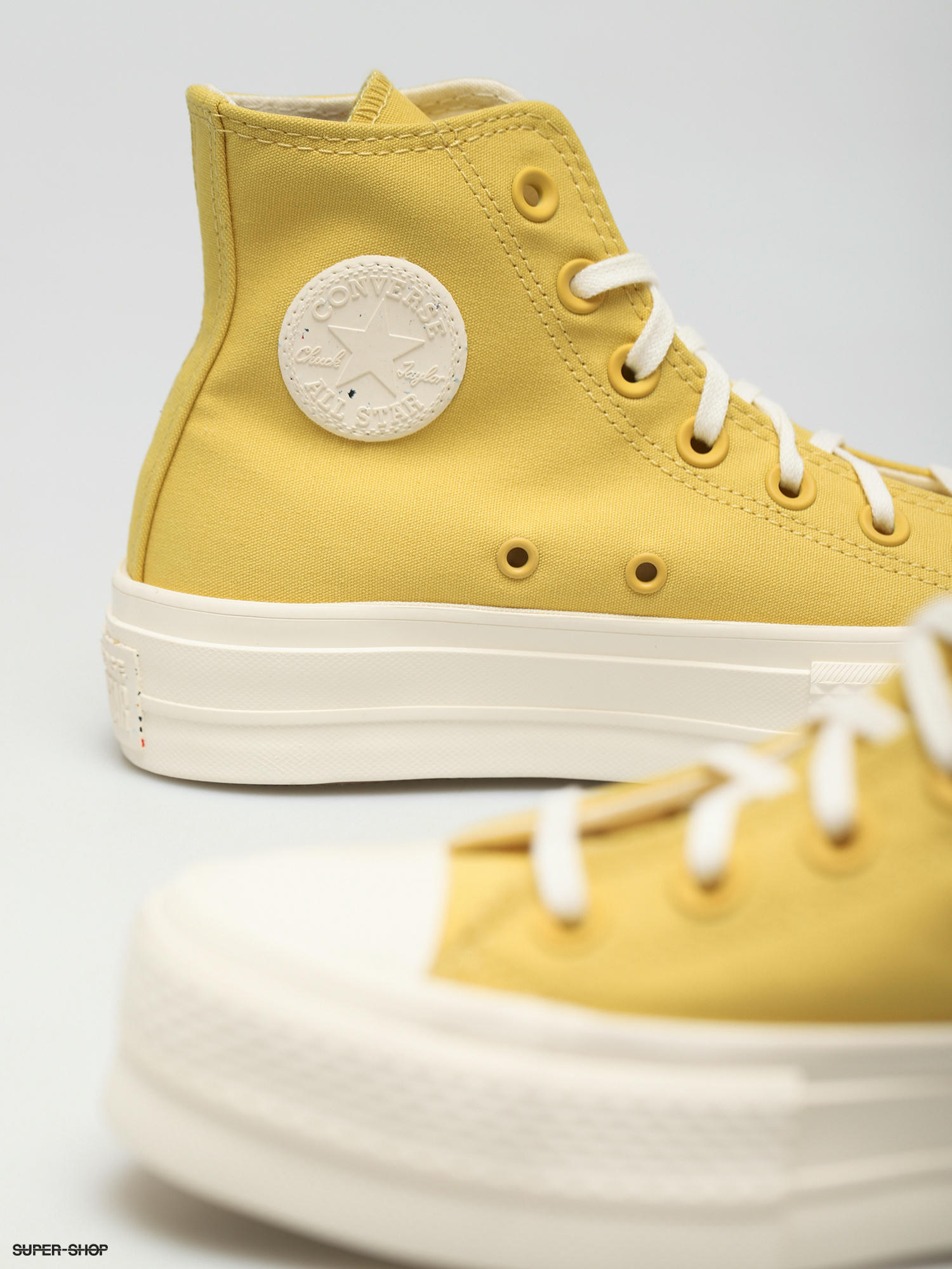 converse lift yellow