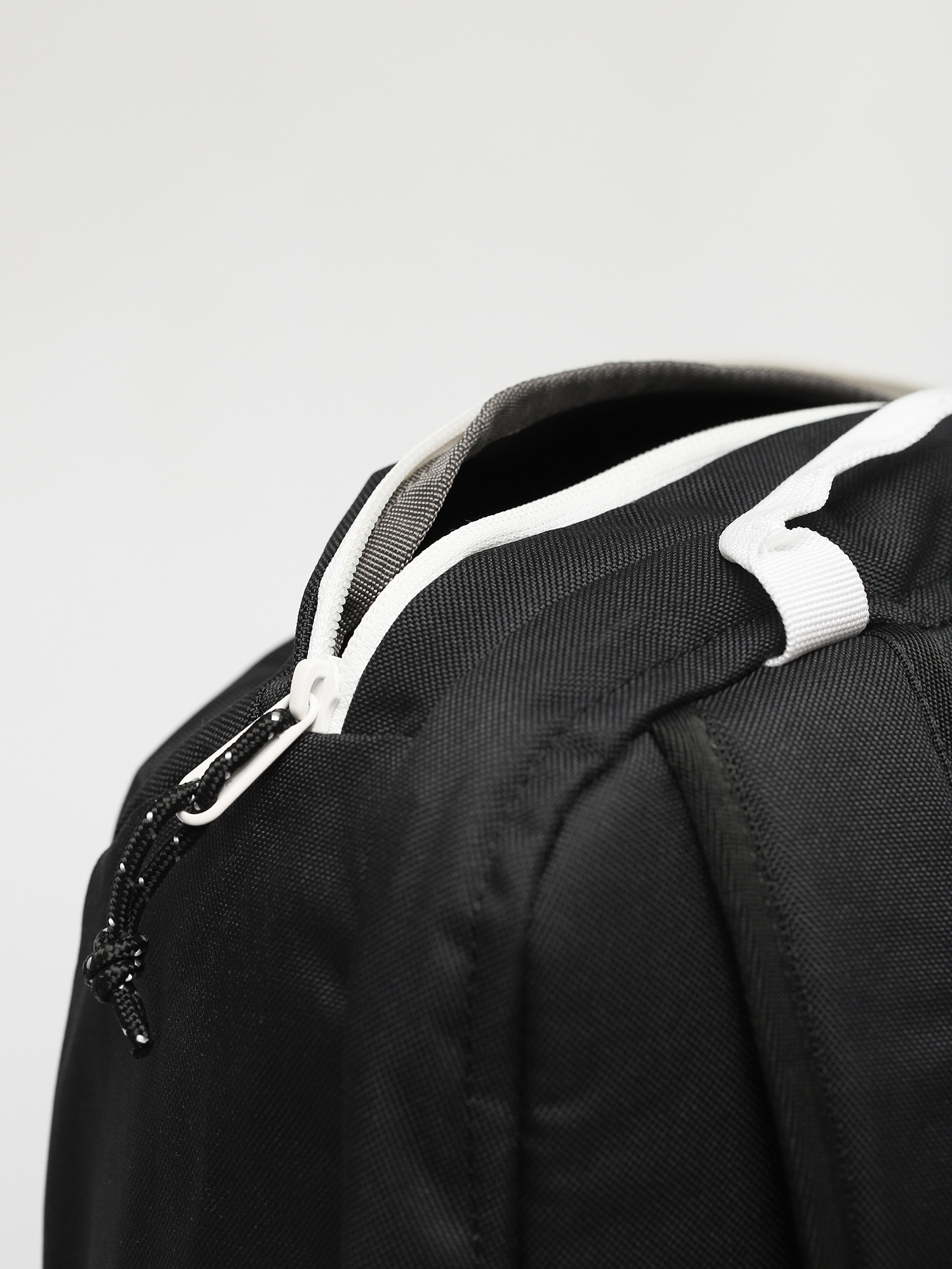 Burton Distortion 18L Rucksack (true black)