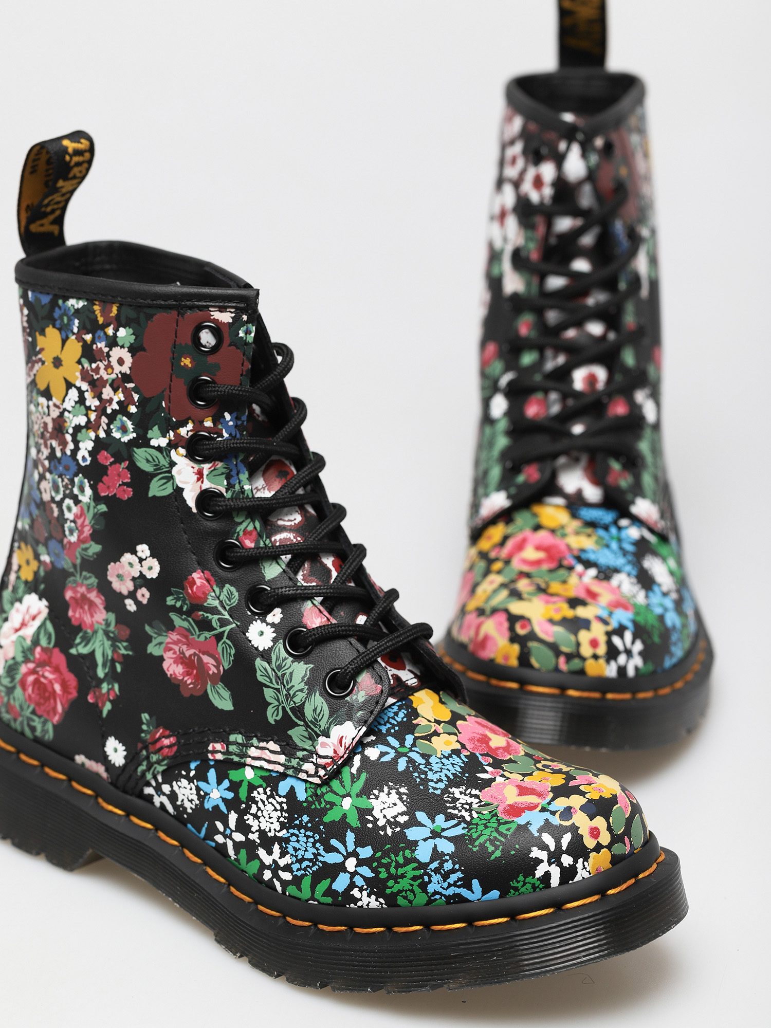 Dr. Martens 1460 Pascal Shoes Wmn (floral mash up white/black)