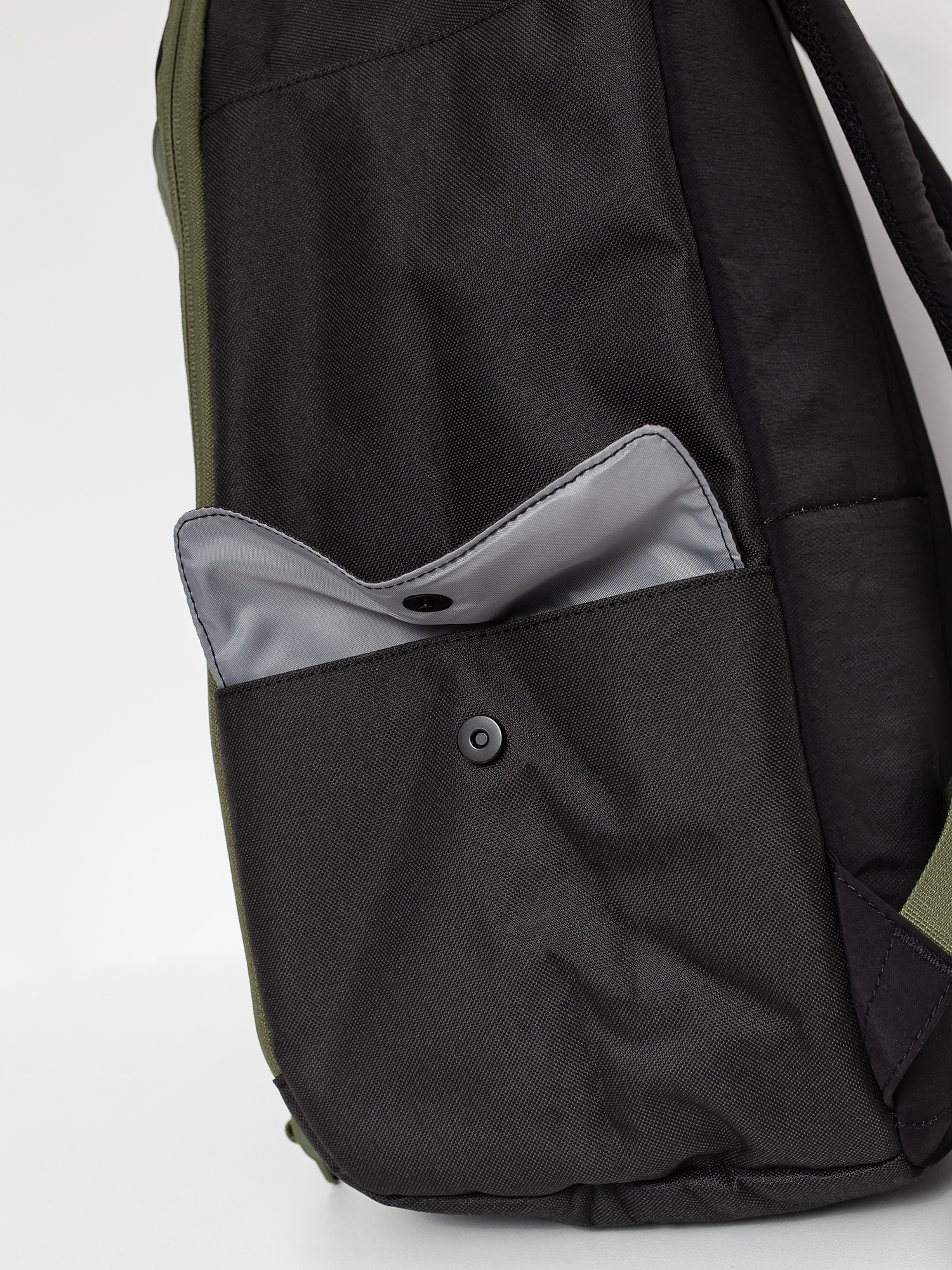 Quiksilver Edgy Vibes Backpack (black)