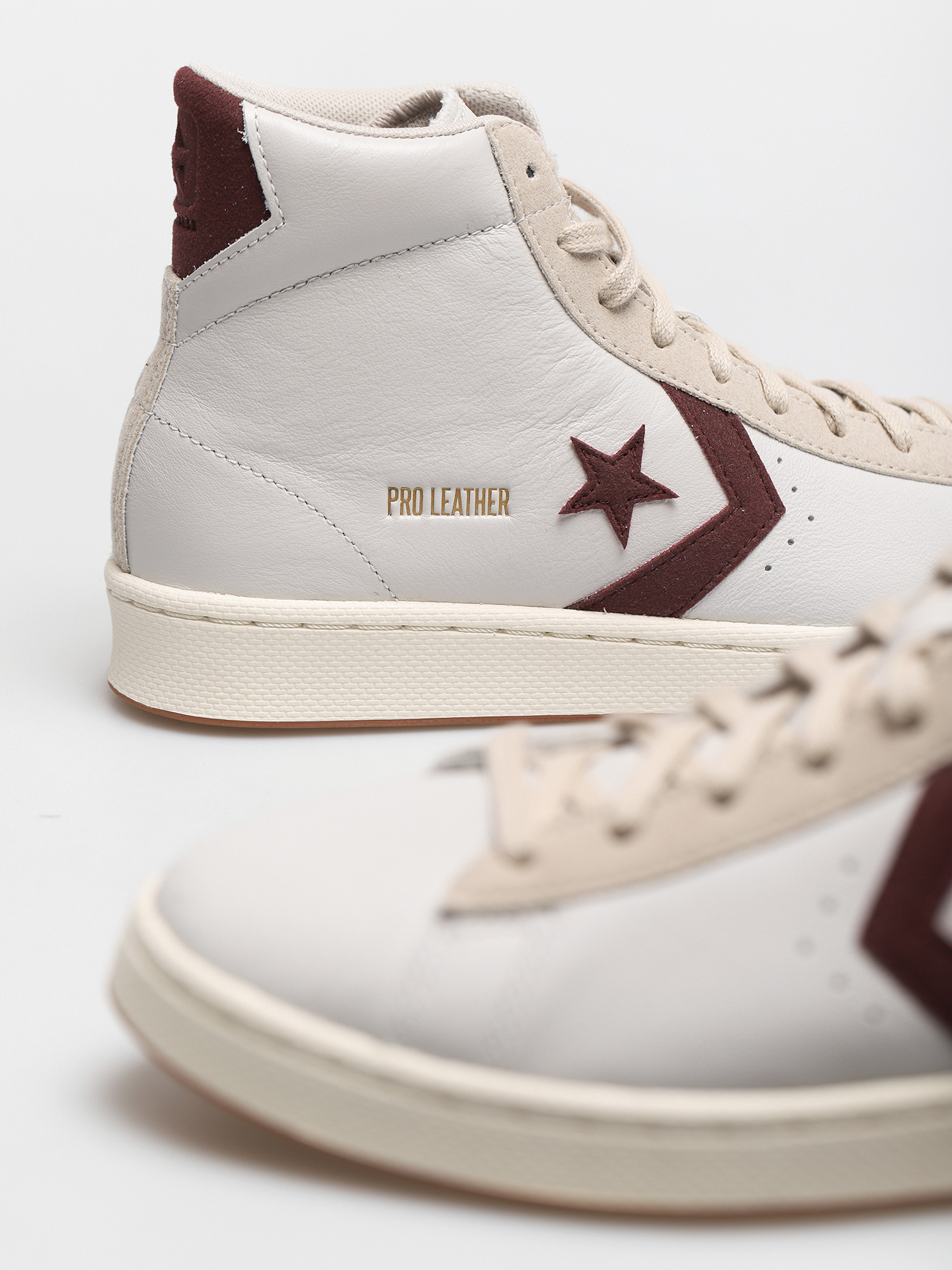 Converse Pro Leather Gold Standard Shoes (white/maroon)