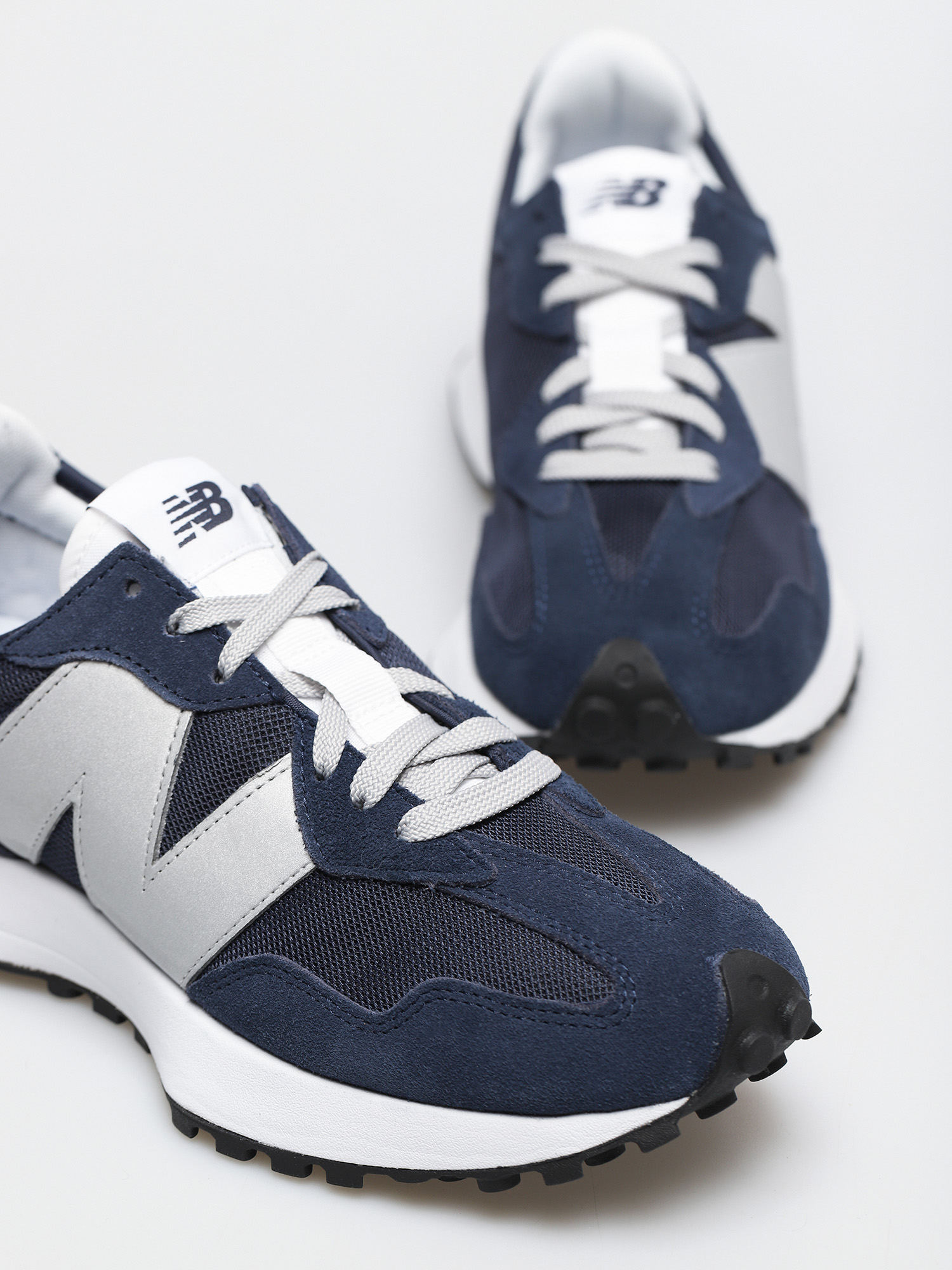 New Balance 327 Shoes (natural indigo)