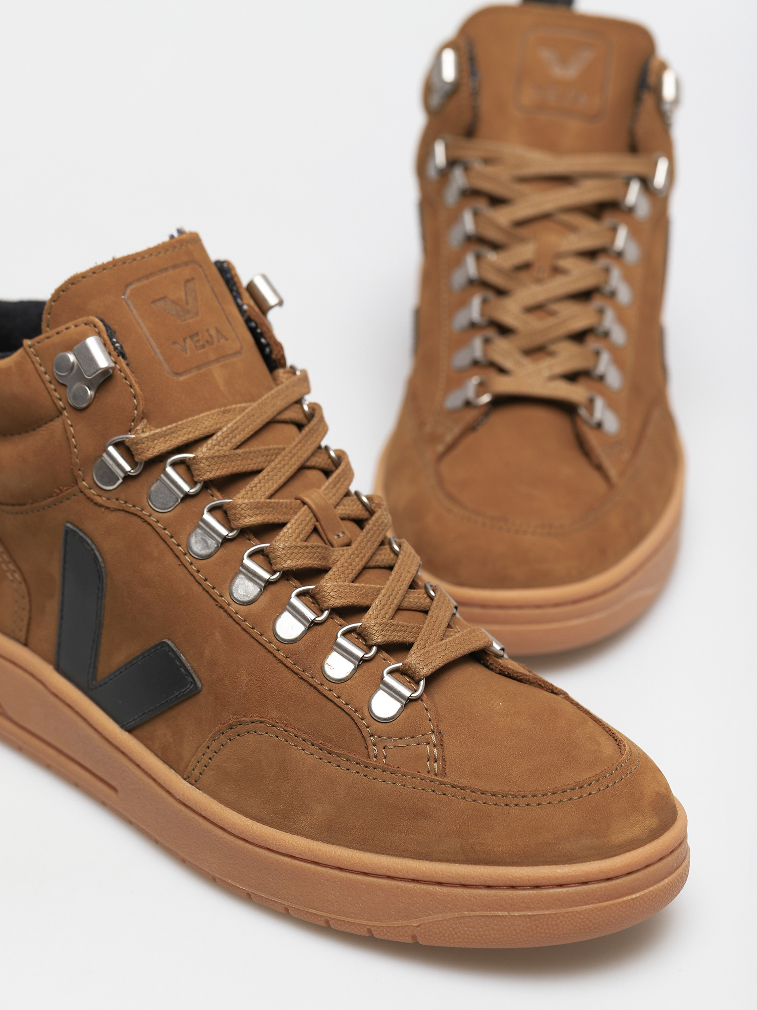 Veja Roraima Shoes (nubuck tent black)