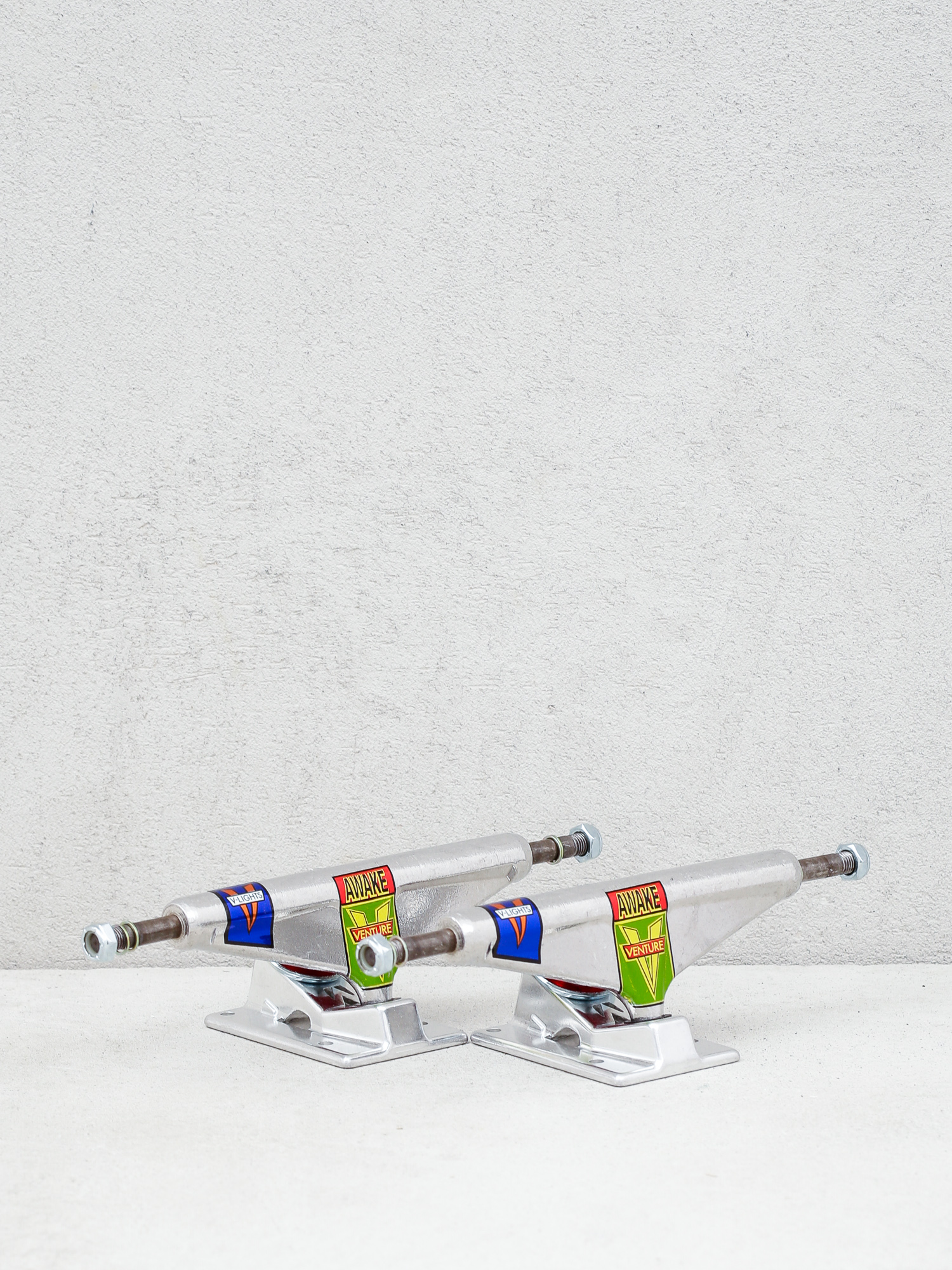 white venture trucks