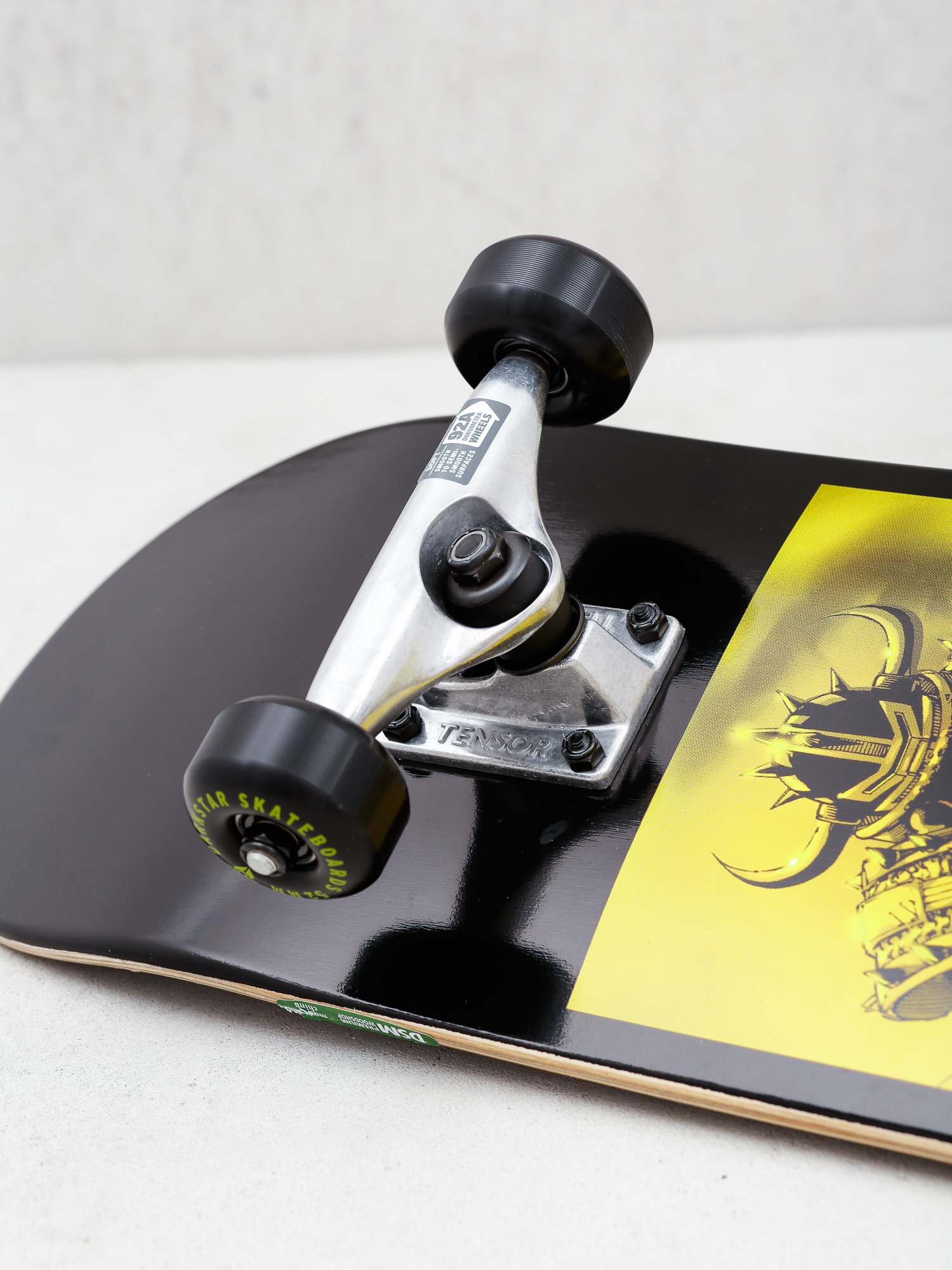 Darkstar Molten Skateboard - black (lime fade)