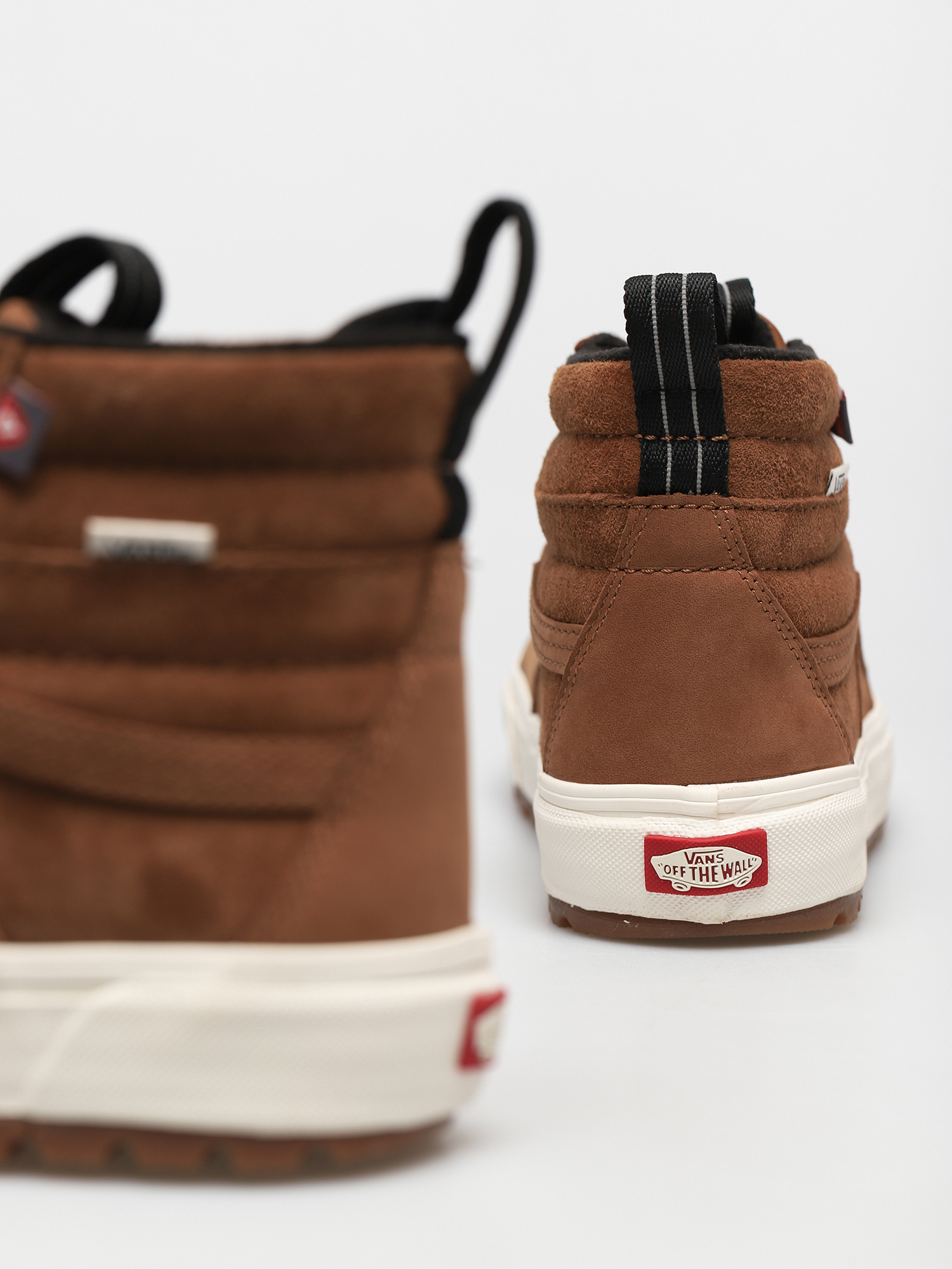 Vans Sk8 Hi MTE 2 Shoes (chipmunk/marshmallow)