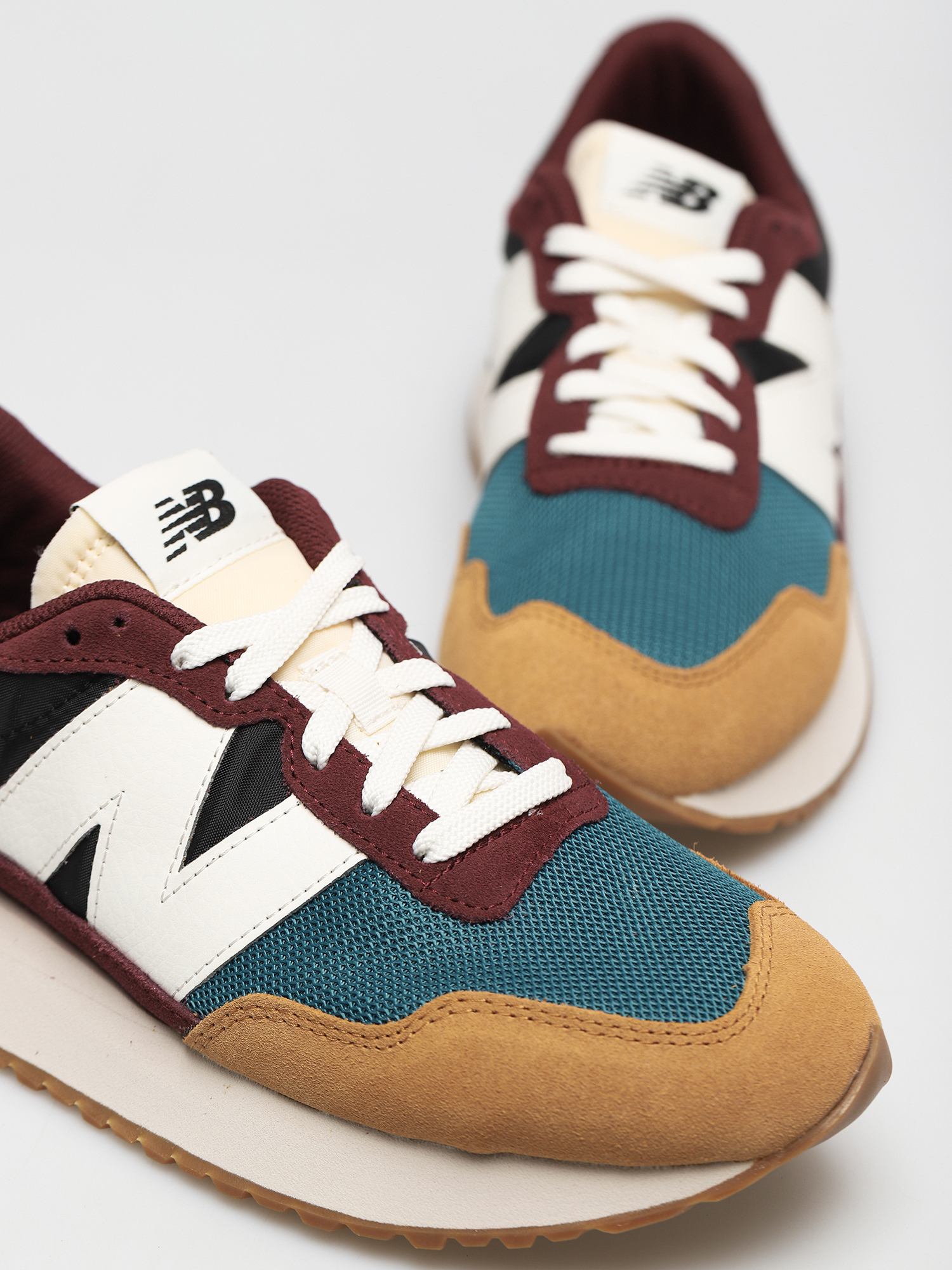 New Balance 237 Shoes (workwear)