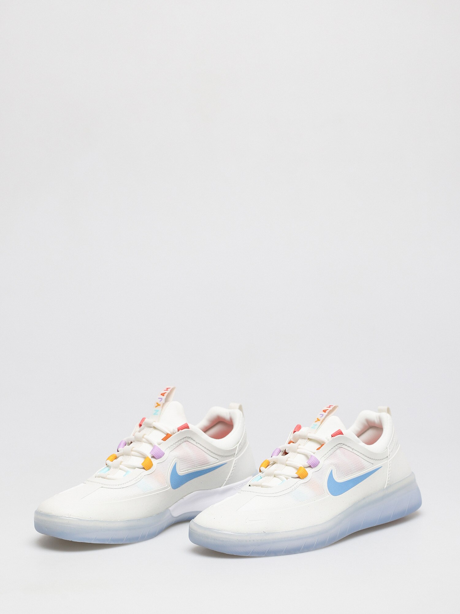 nike nyjah free pink