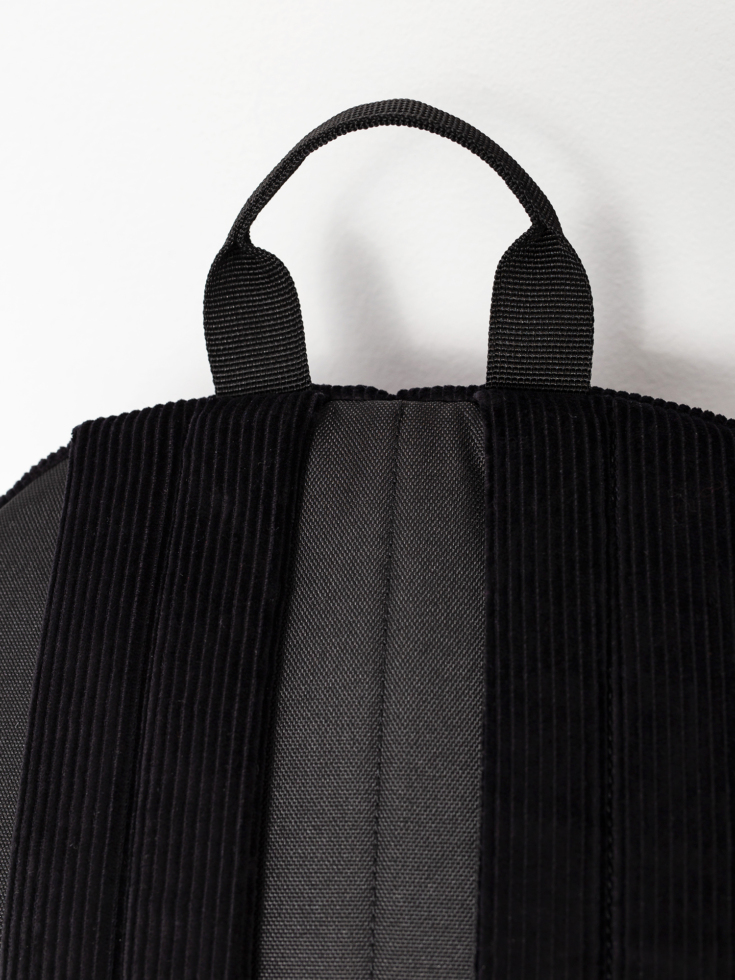 Carhartt WIP Flint Backpack (black)