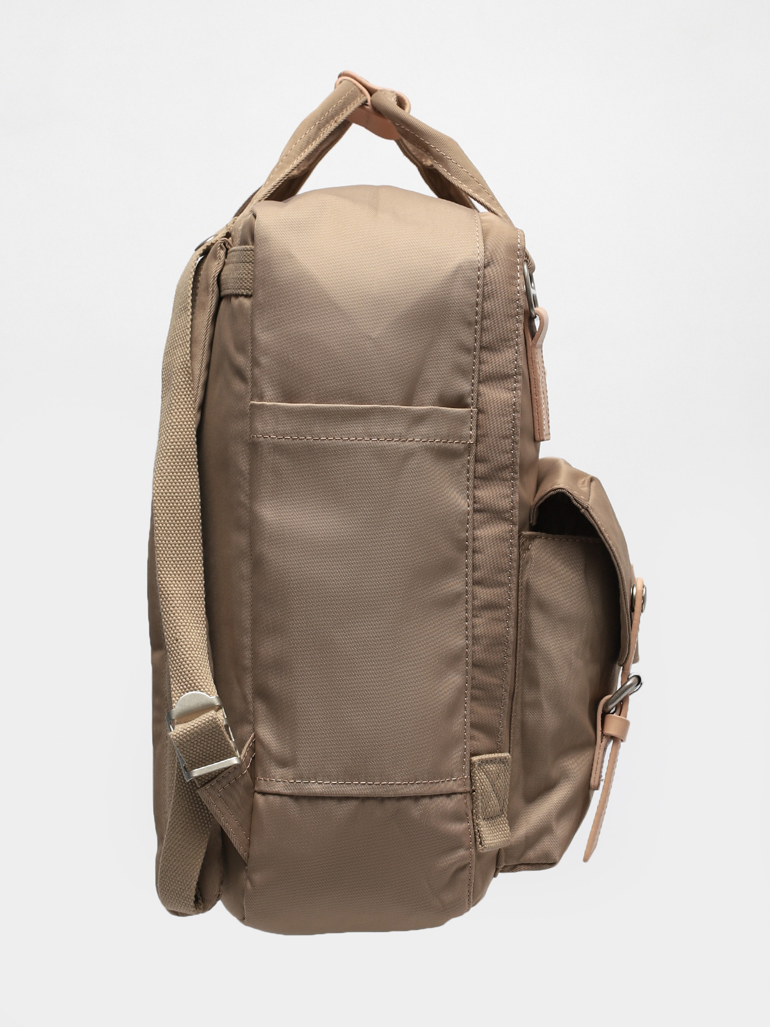 Doughnut Macaroon Backpack (almond)