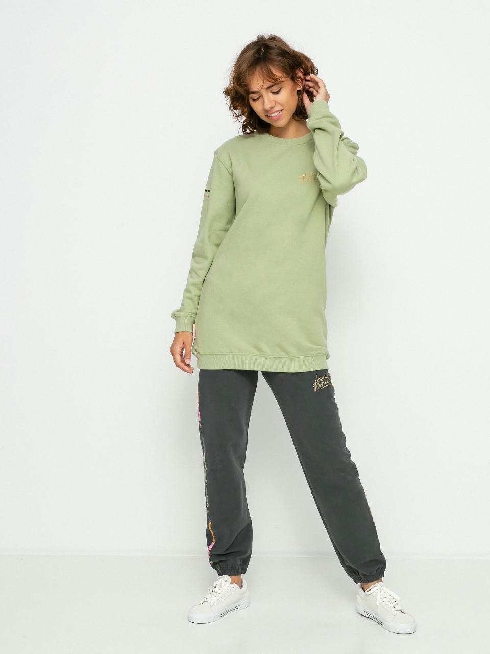 Femi Stories Lavi Sweatshirt Wmn (grn)