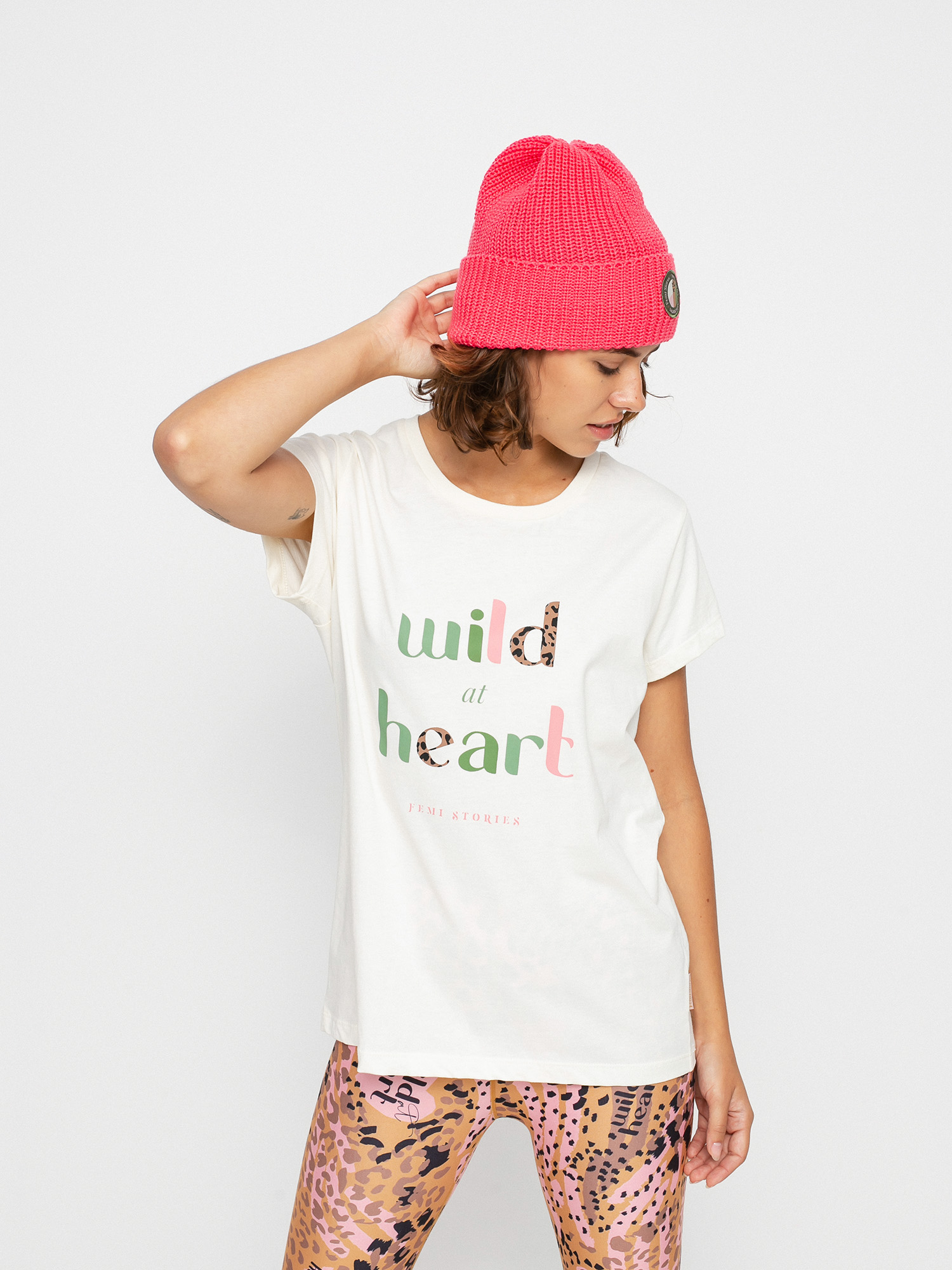 Femi Stories Meno T-shirt Wmn (ecr)