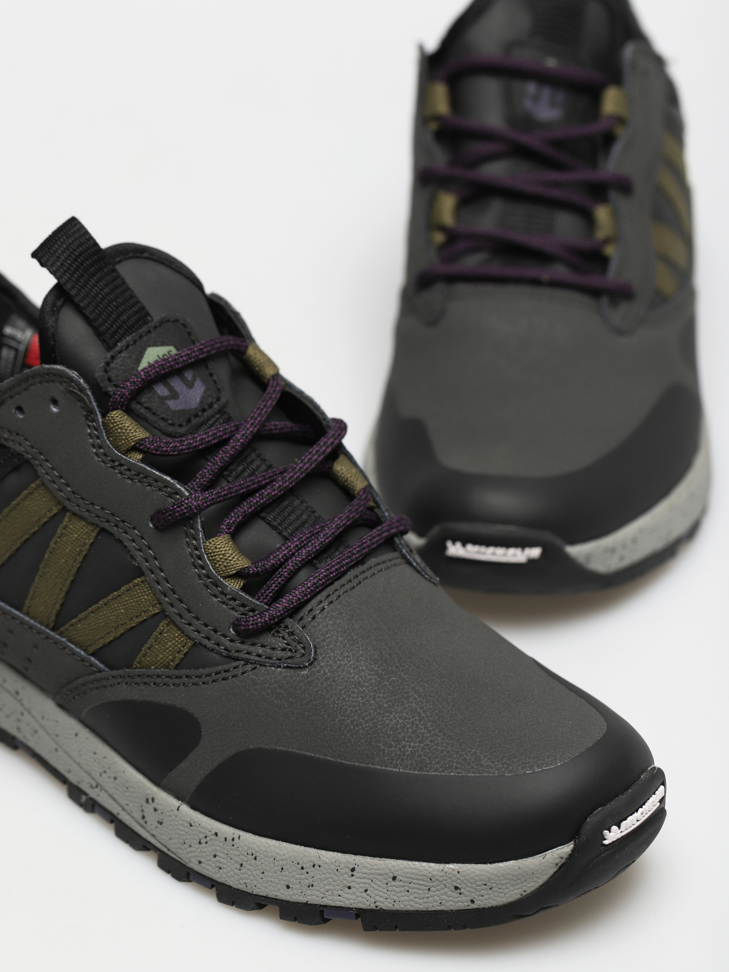 etnies black sultan scw trainers