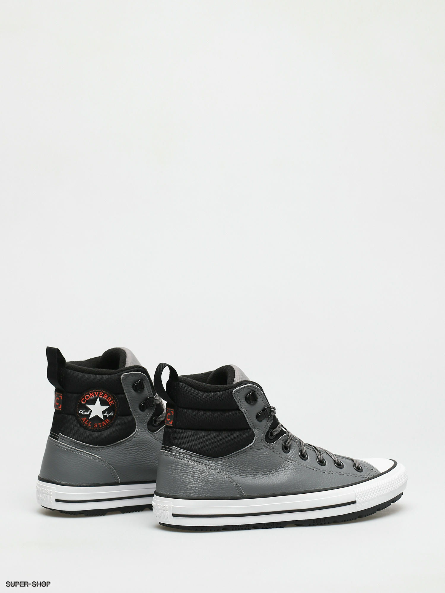 chuck taylors boots