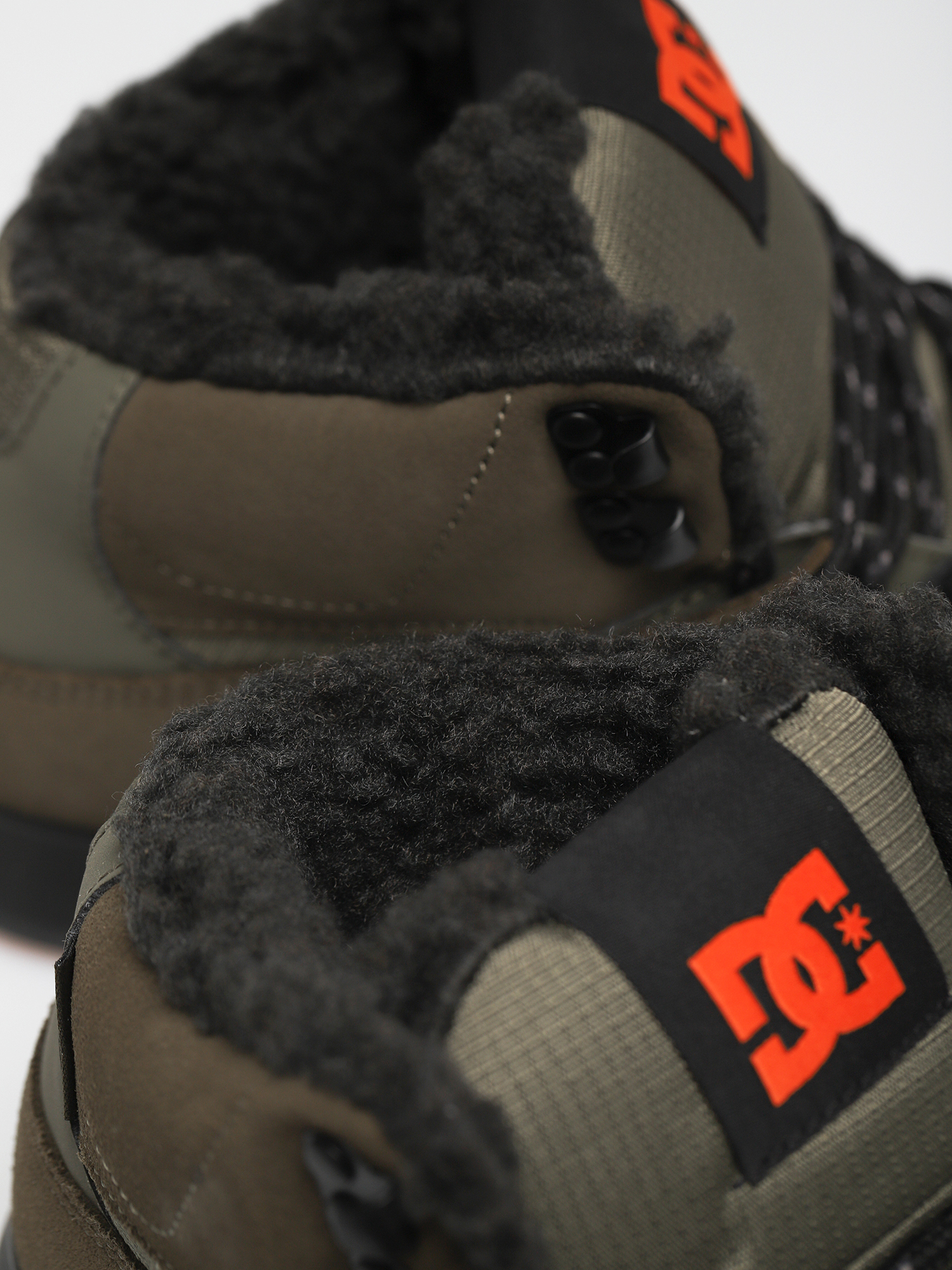 DC Pure High Top Wc Wnt Shoes (dusty olive/orange)