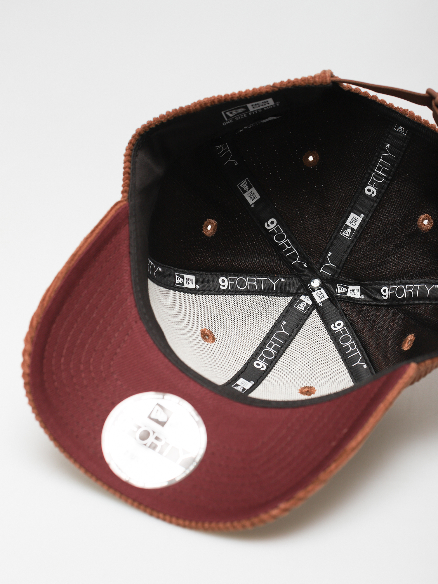 New Era Ne Cord Patch 9Forty Cap (dark purple)