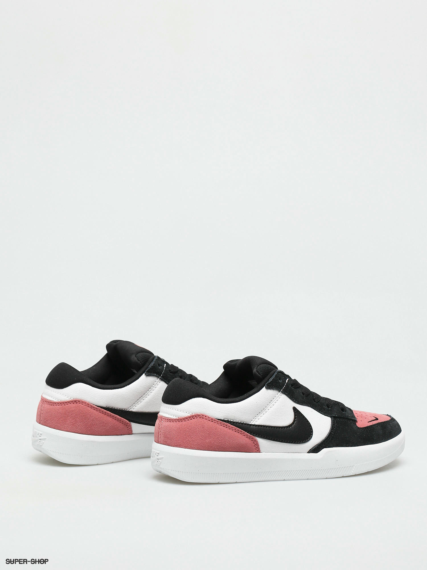 nike sb black and pink