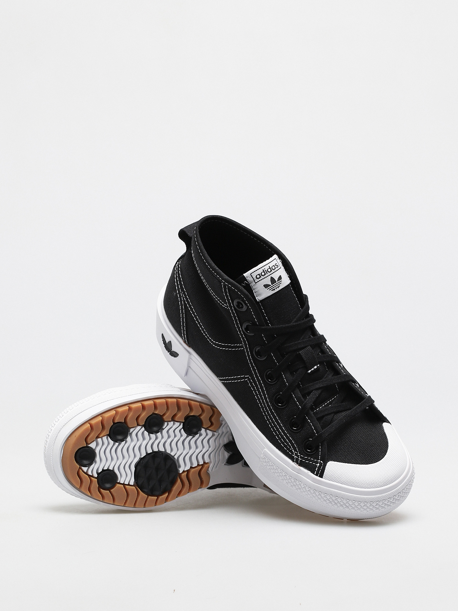 adidas Originals Nizza Trek Schuhe Wmn (cblack/ftwwht/gum3)