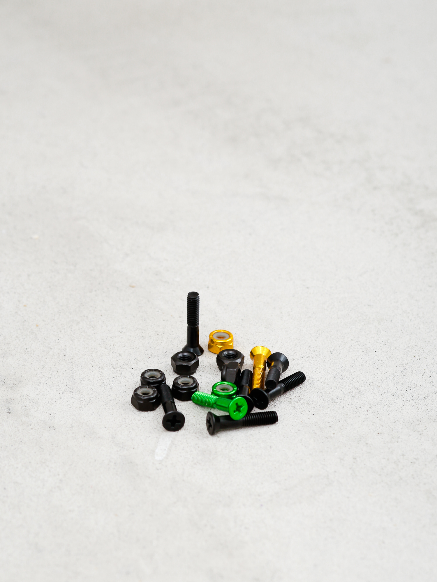 Shake Junt Phillips Bolts 