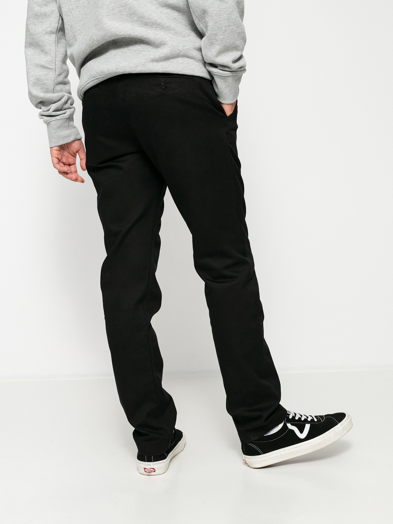 Vans Authentic Chino Slim Pants (black)