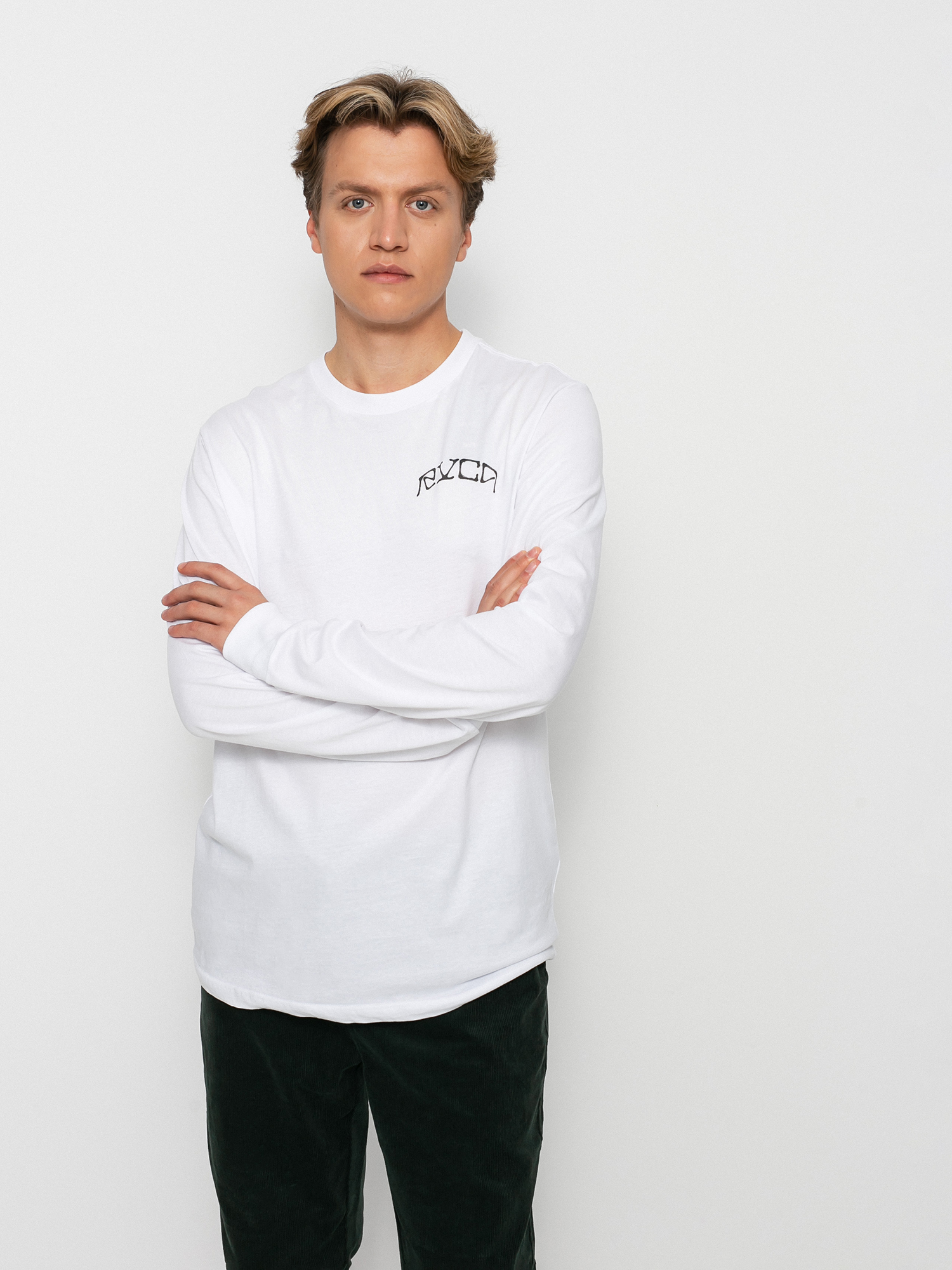 t shirts for thin guys