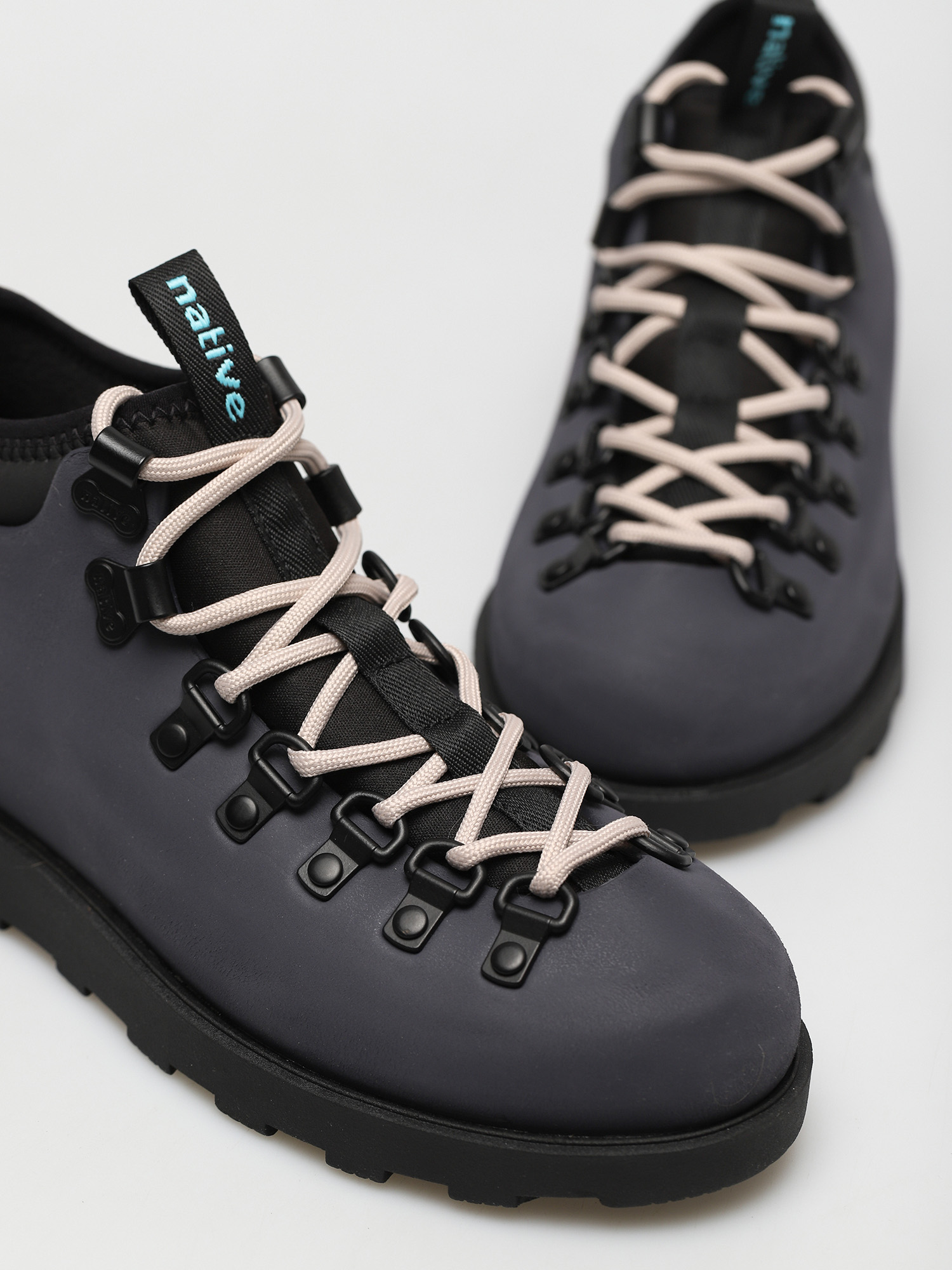 Native zimowe Fitzsimmons Citylite Shoes (onyx black/jiffy black/jiffy liner)