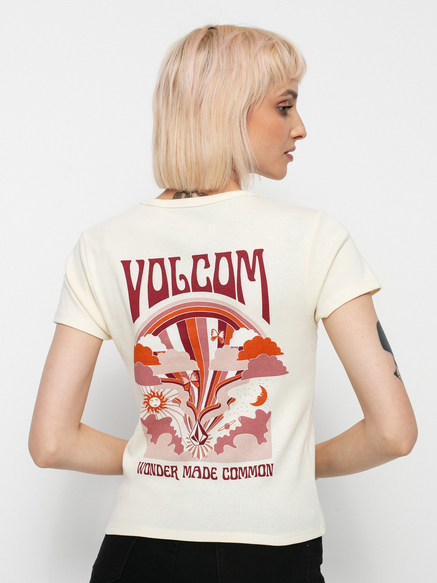 t shirt volcom