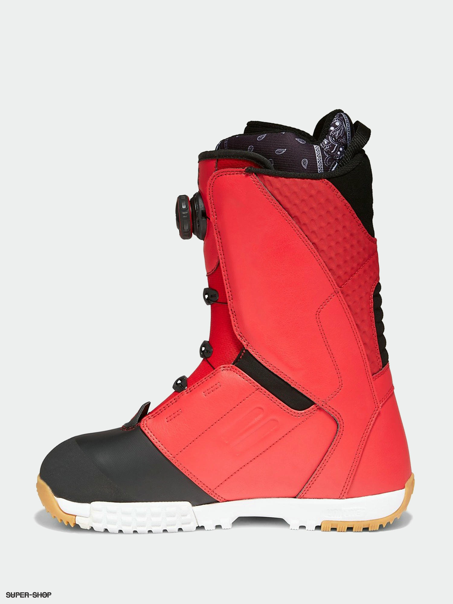 dc red snowboard boots