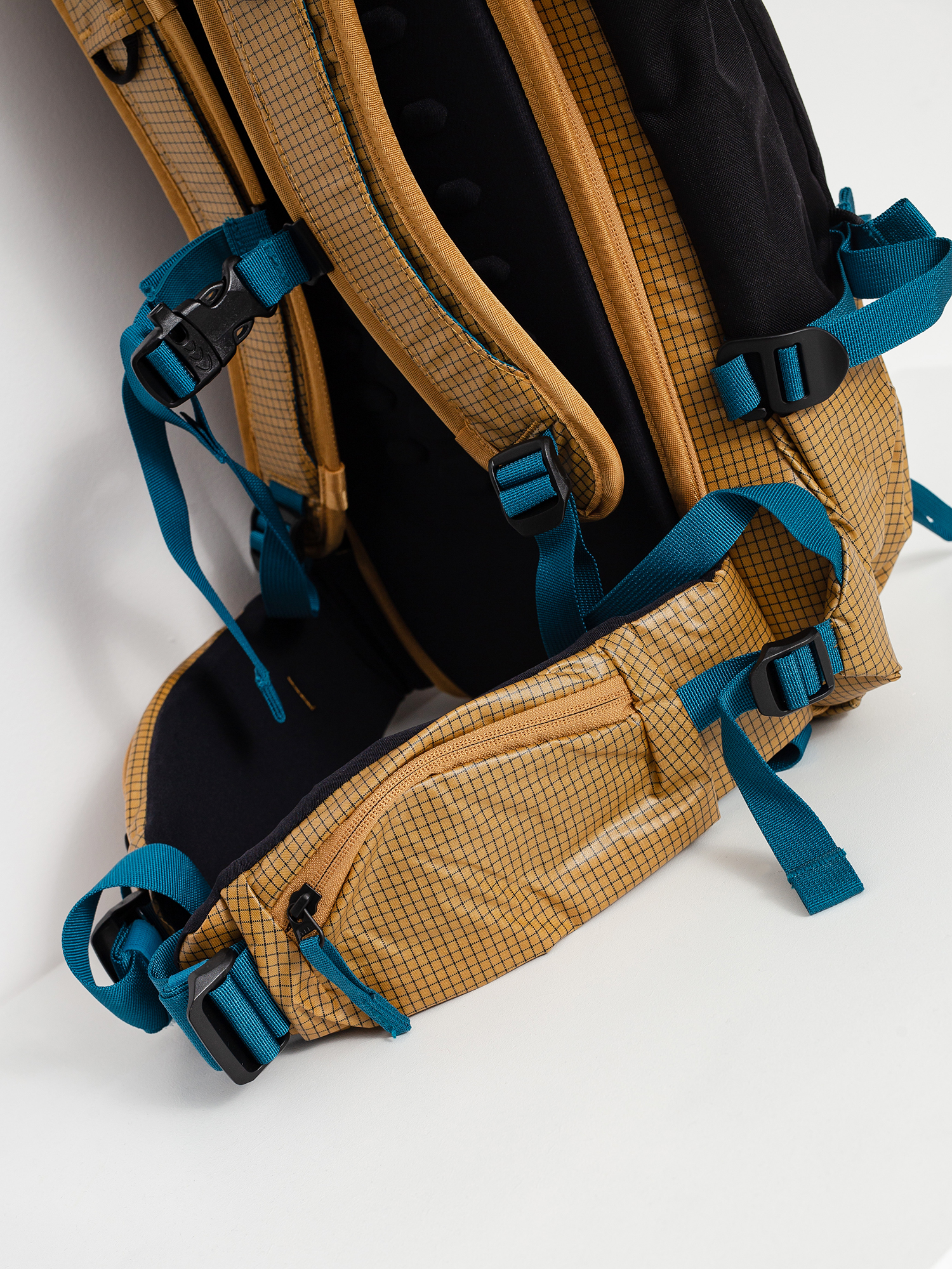 Burton AK Dispatcher 25L Backpack (wood thrush)