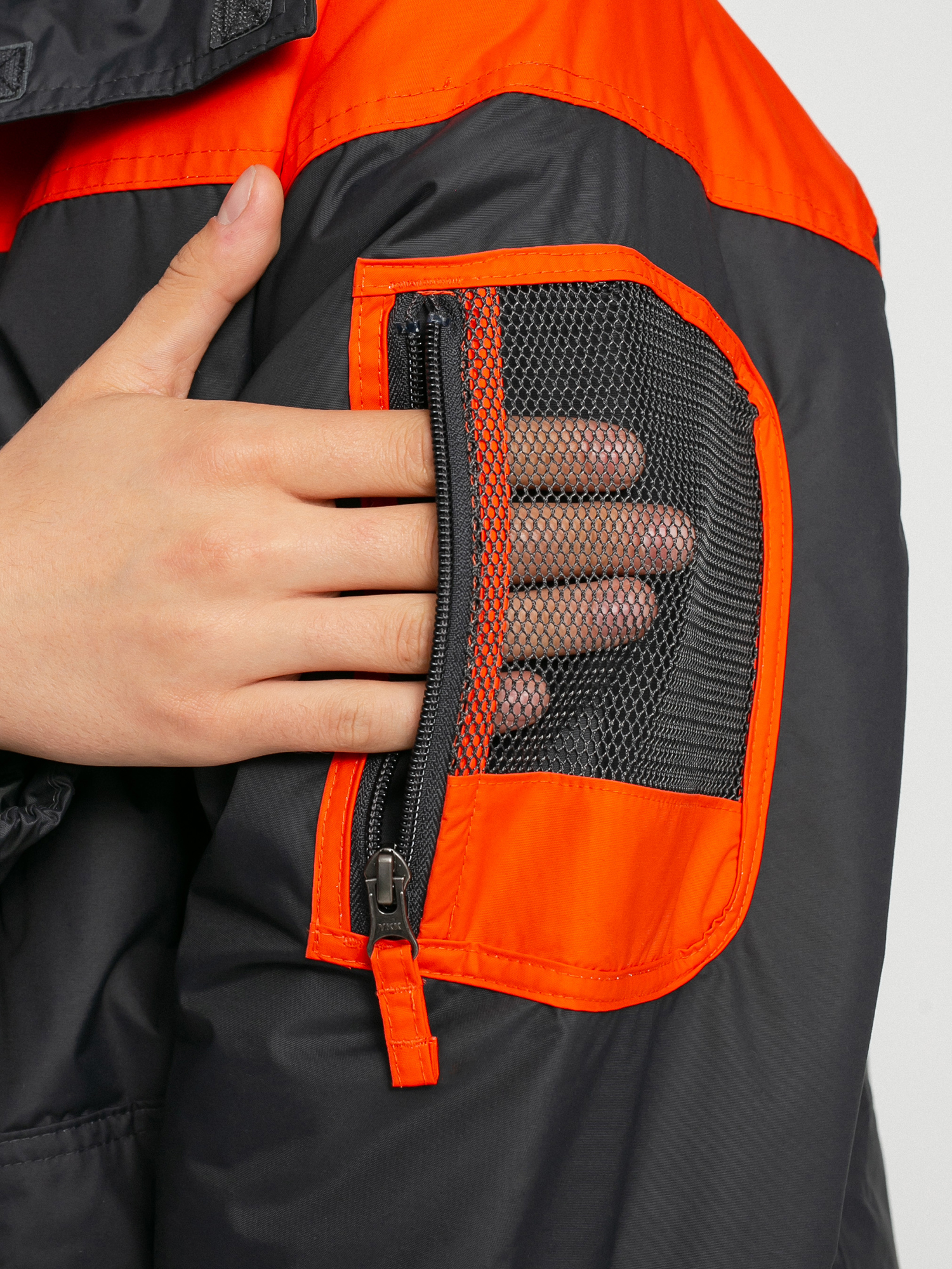 Columbia Challenger Pullover Jacket (shark/red quartz)