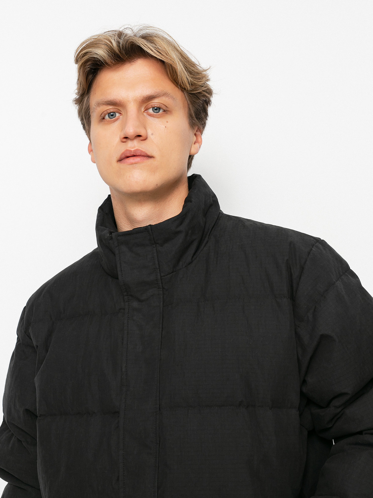 Stussy Solid Puffer Jacke (black)