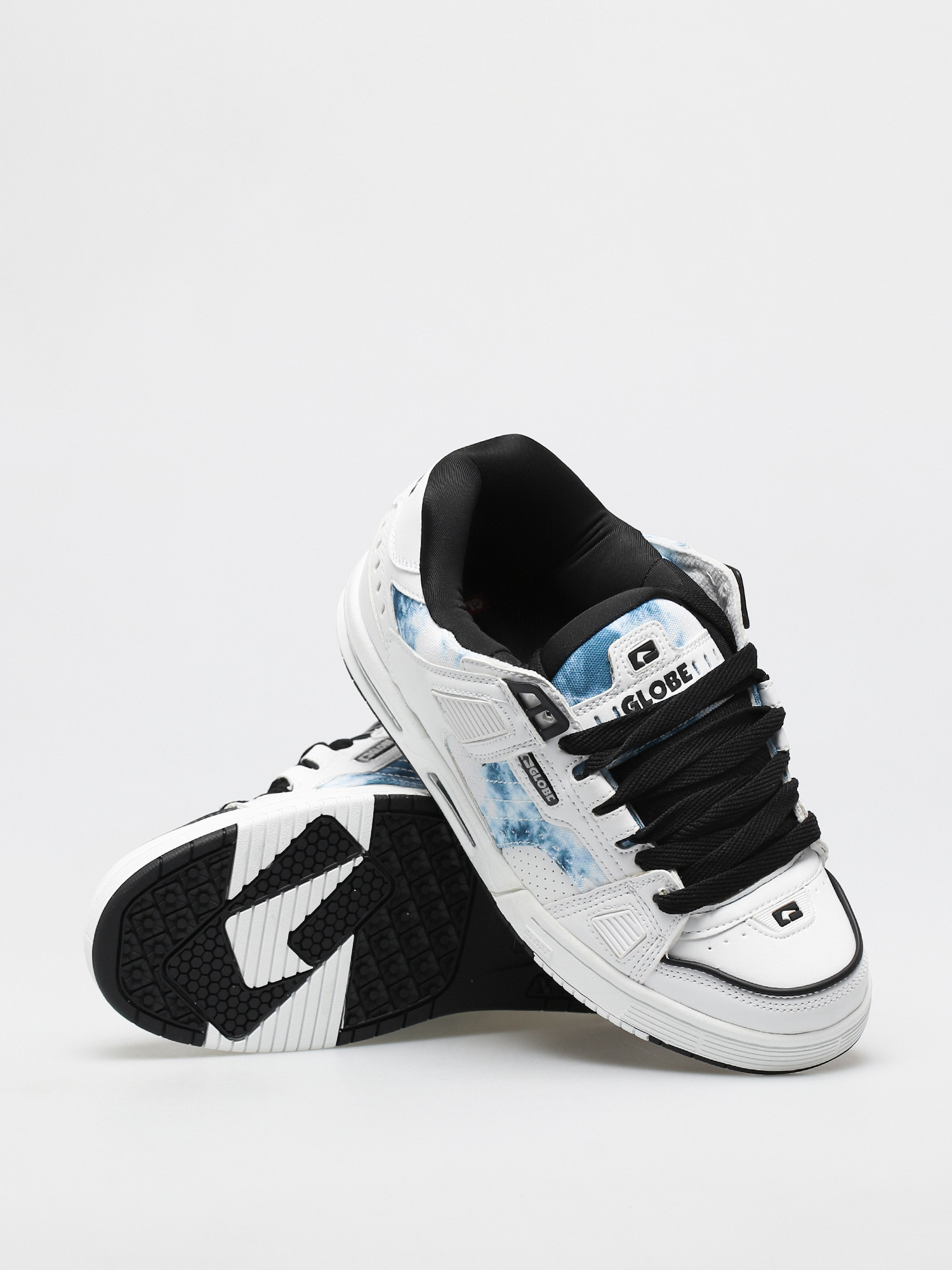 Globe Sabre Shoes (blizzard tie dye)