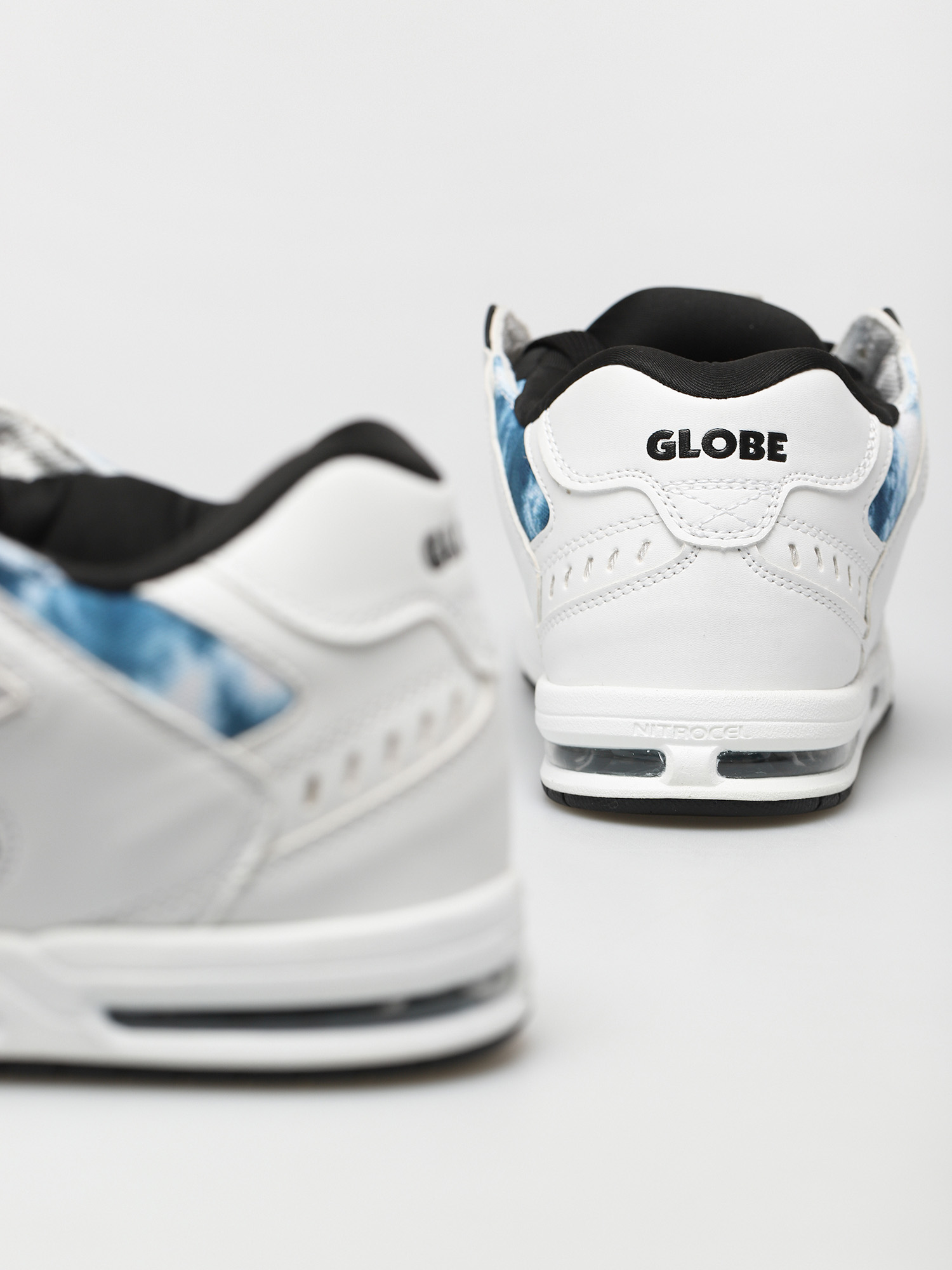Globe Sabre Shoes (blizzard tie dye)