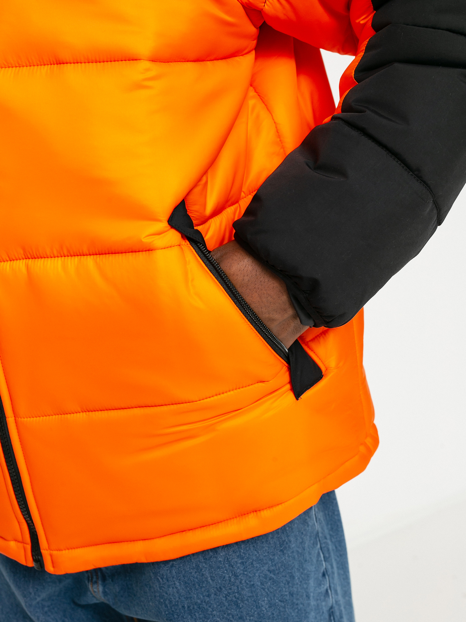 The North Face Hmlyn Insulated Jacket (red orange/tnf black)