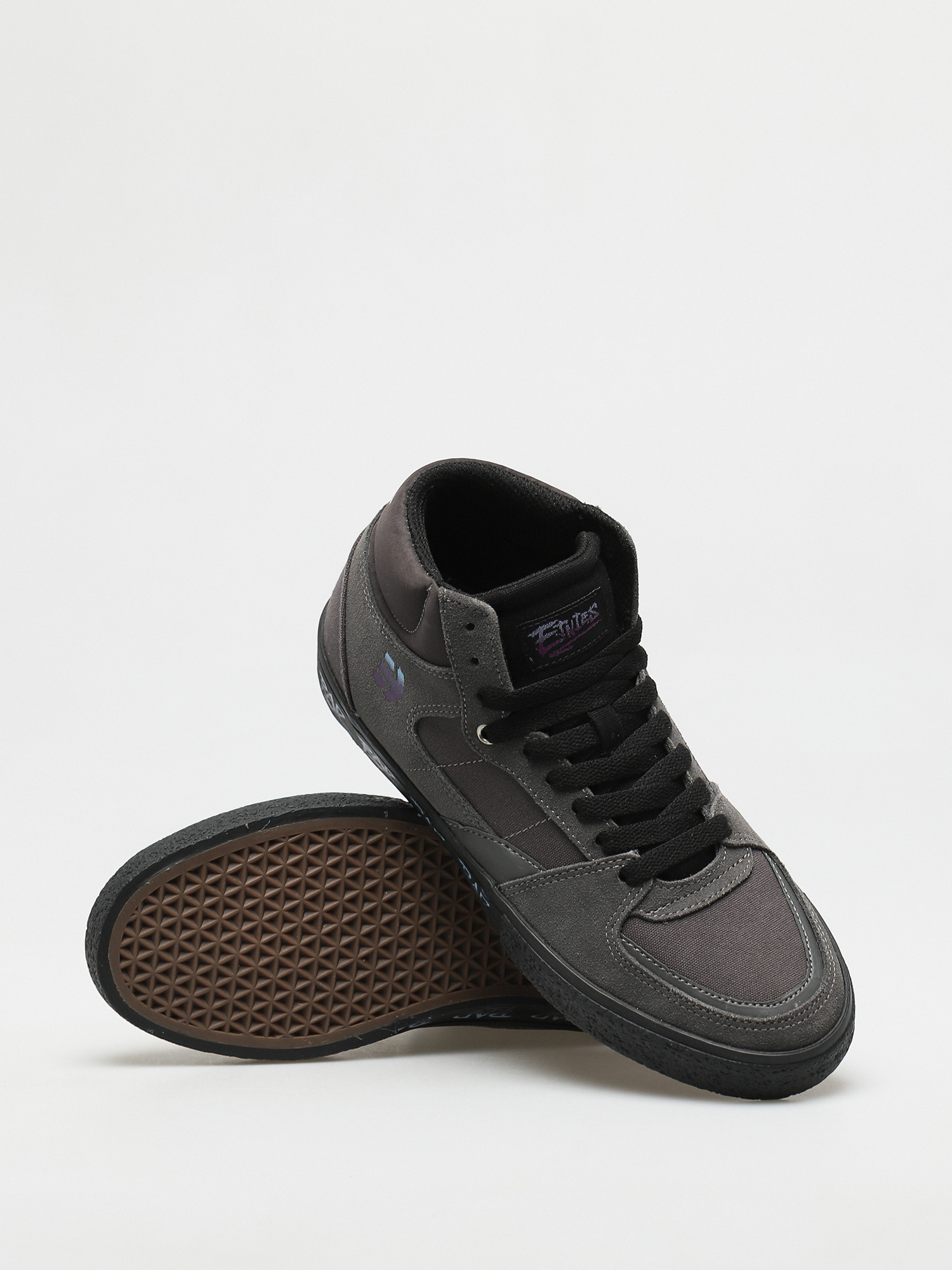 vans classic authentic white