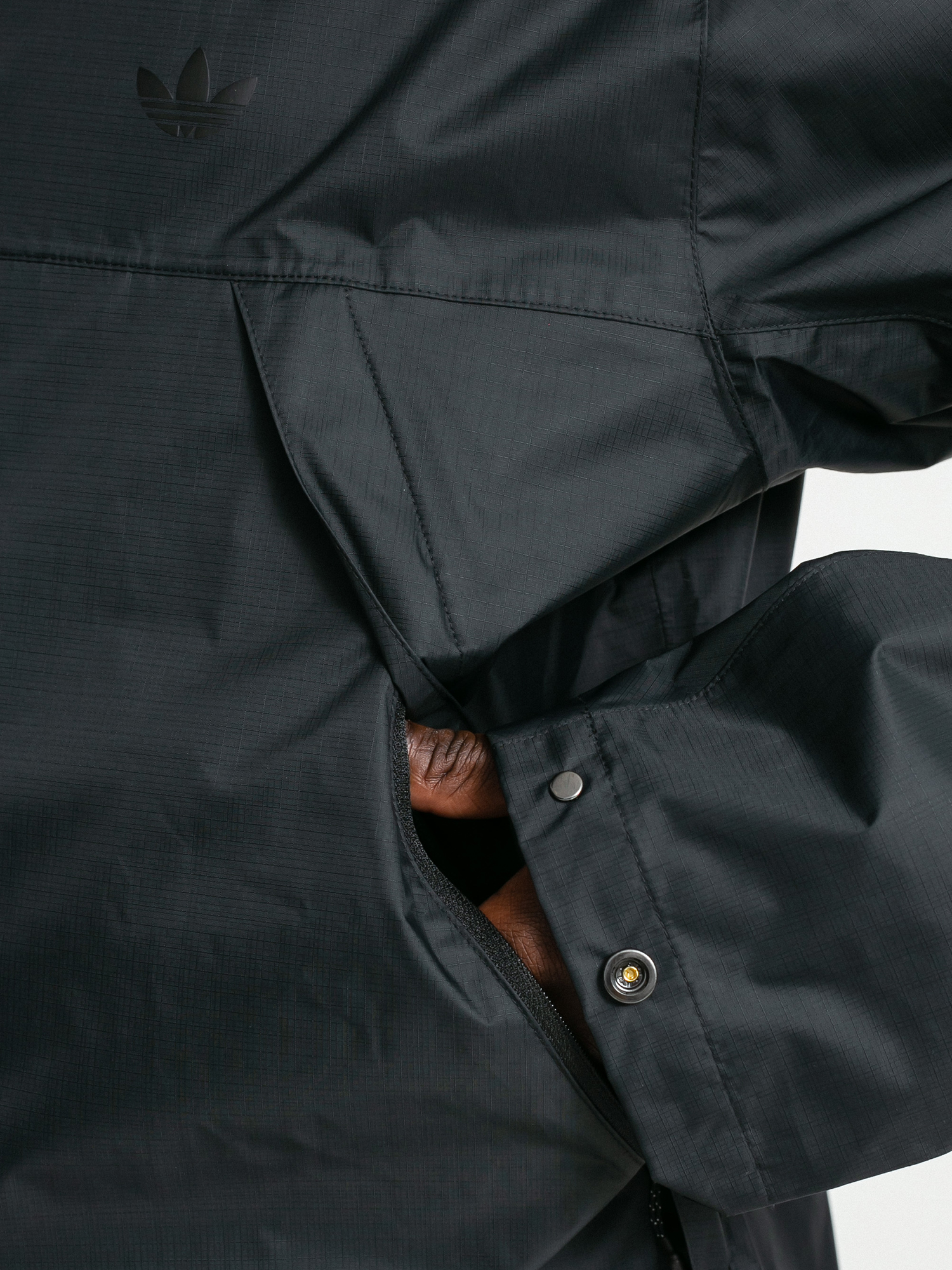 adidas Tech Shell Jacket (black)