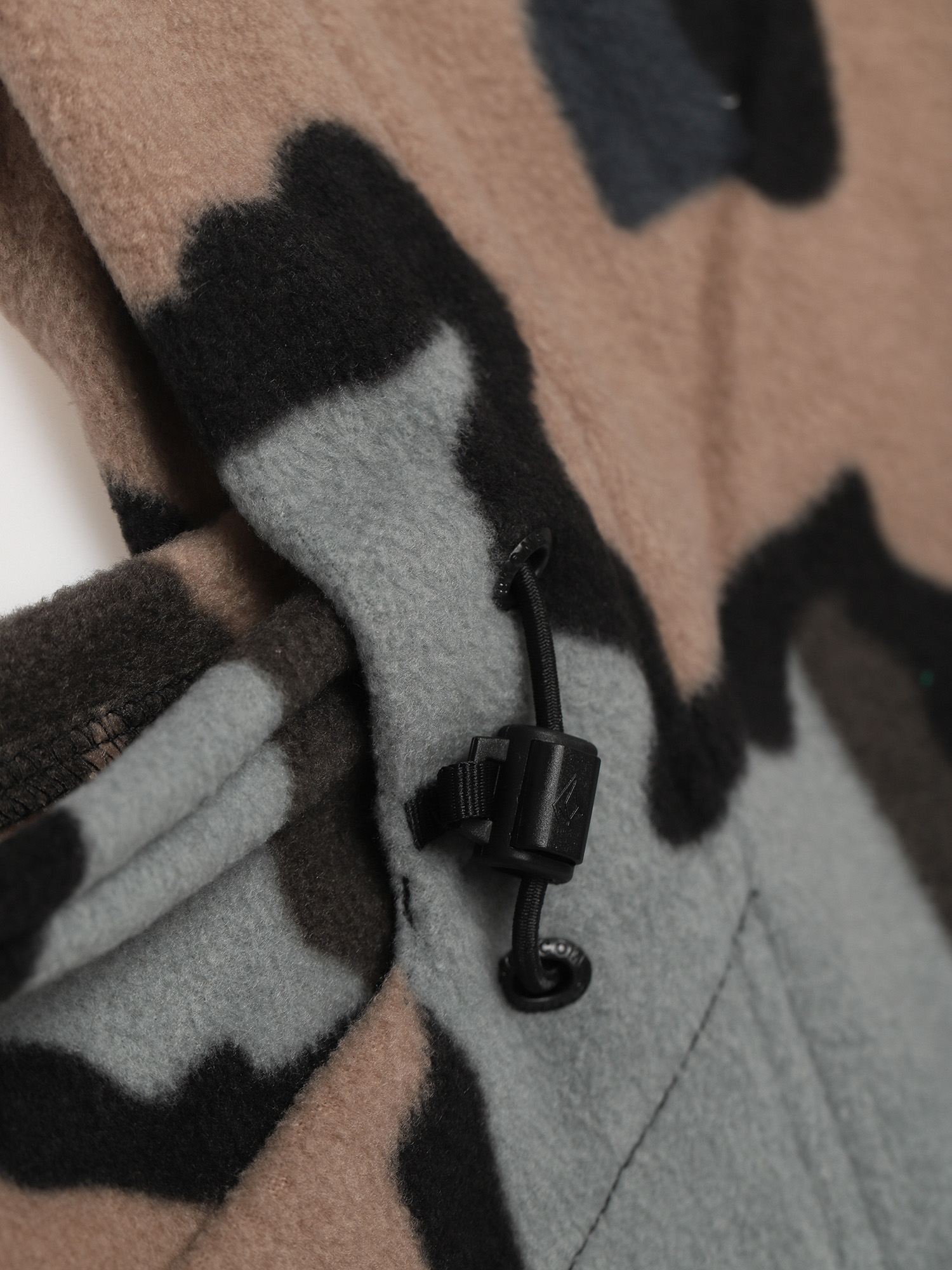 Volcom Travelin Hood Thingy Neckwarmer (drill khaki)