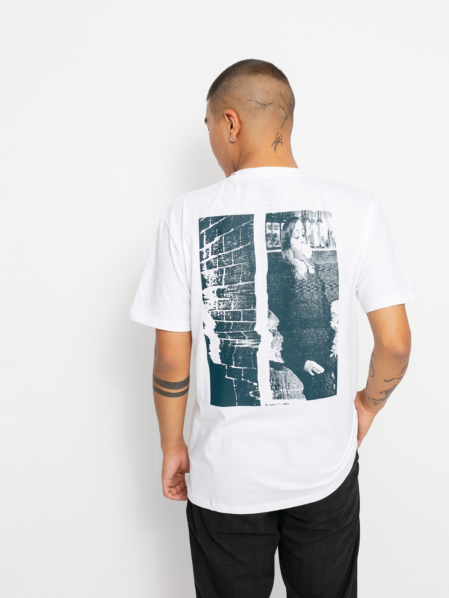 Globe Refuse Bubblegum T-shirt (white)