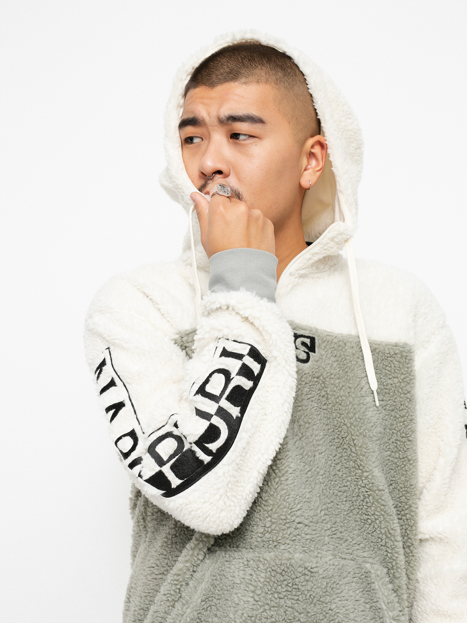 Vans X Napapijri HD Hoodie (antique white sherpa)