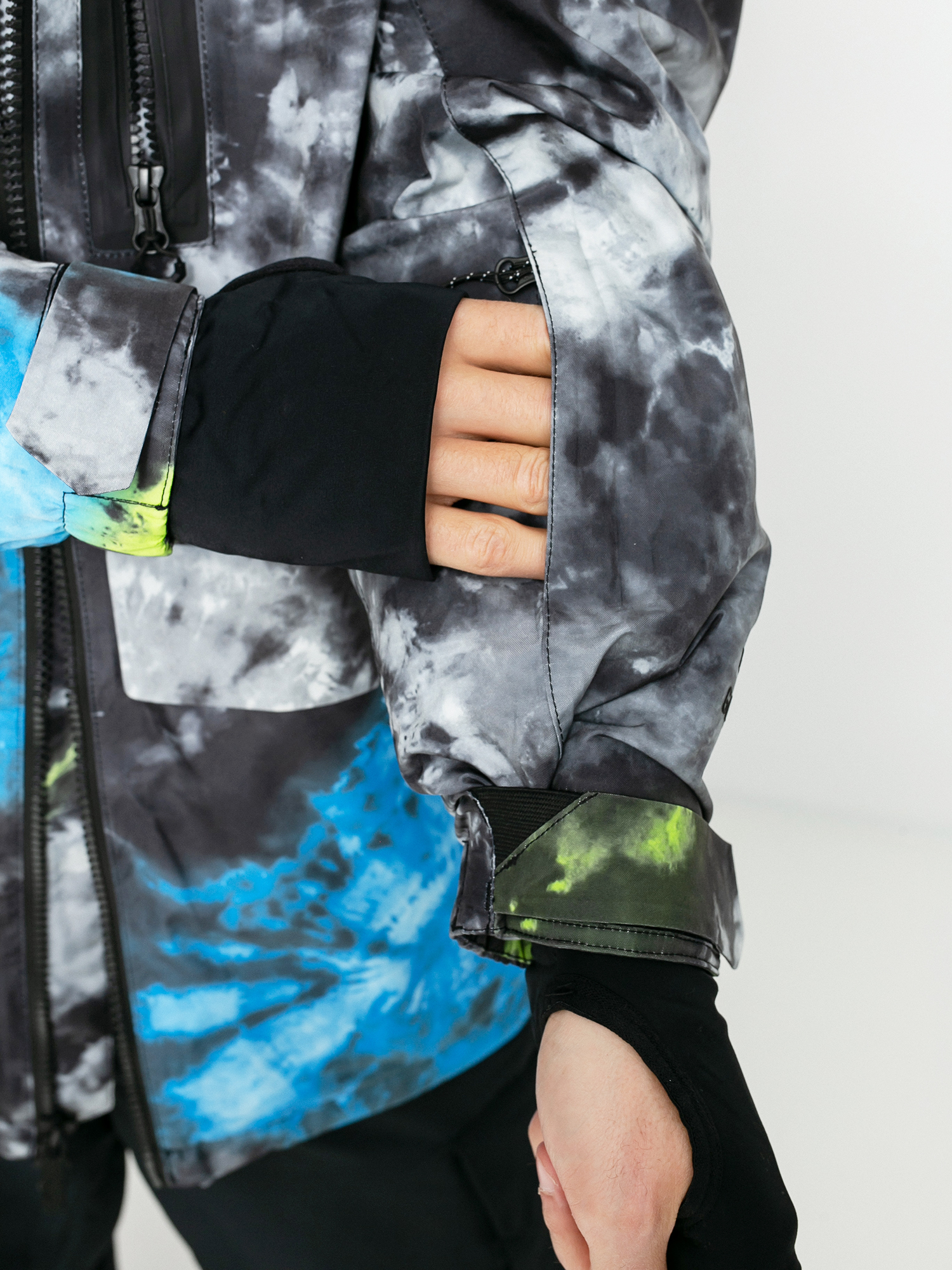 Mens Volcom Stone Gore Tex Snowboard jacket (tie dye)