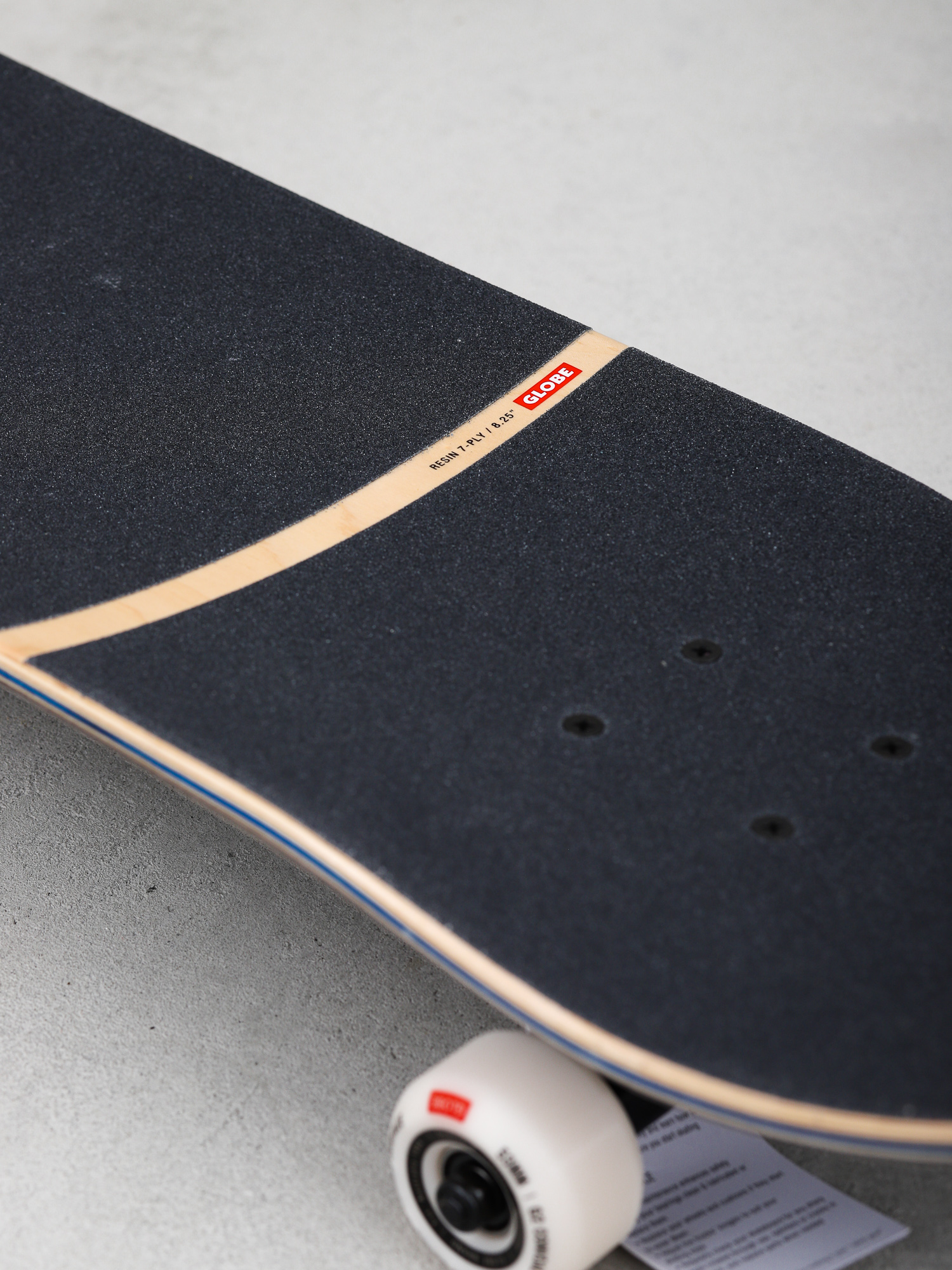 Globe G2 Parallel Skateboard (midnight prism/realm)